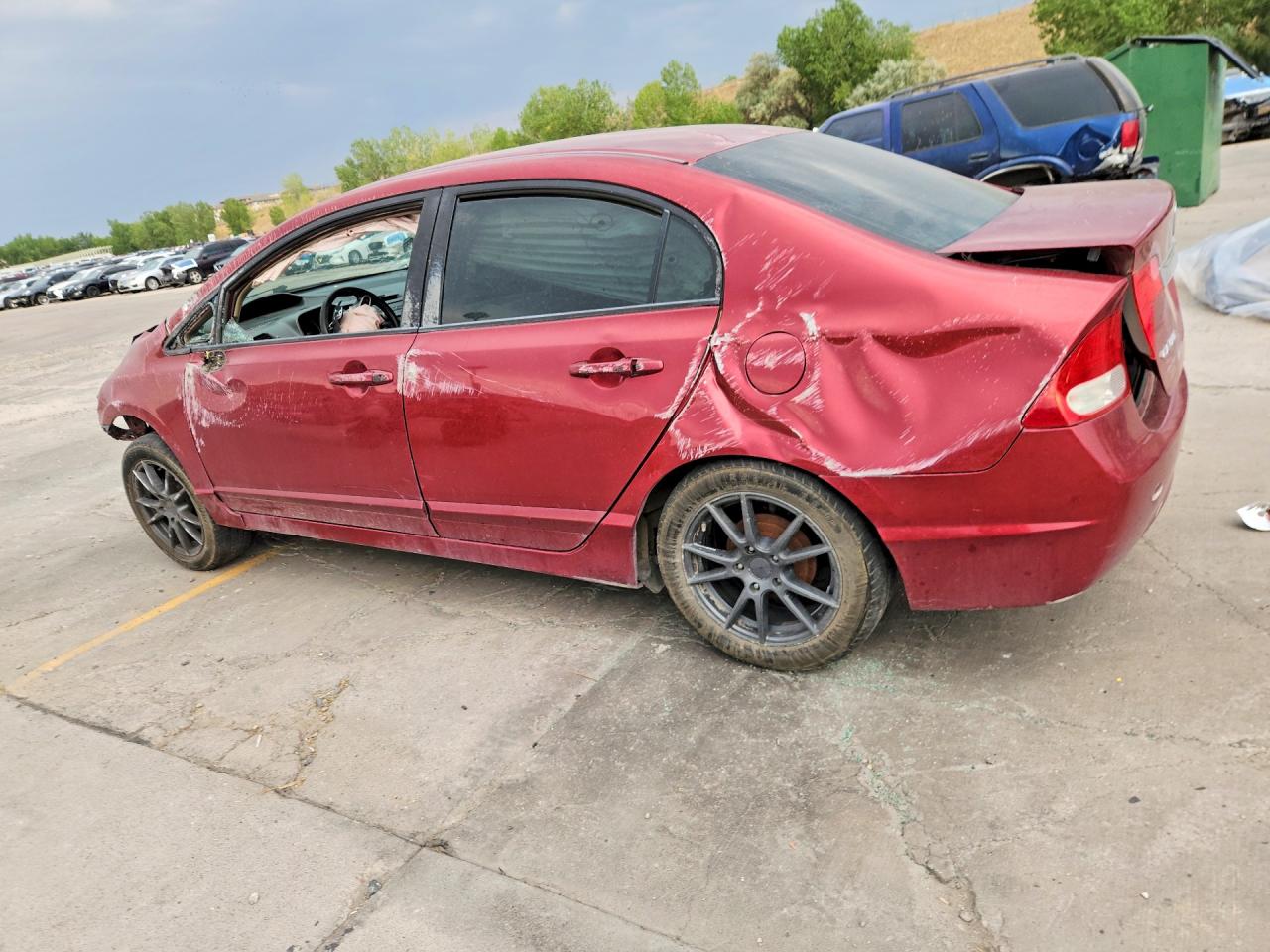 2011 Honda Civic Lx Burgundy vin: 2HGFA1F58BH526845