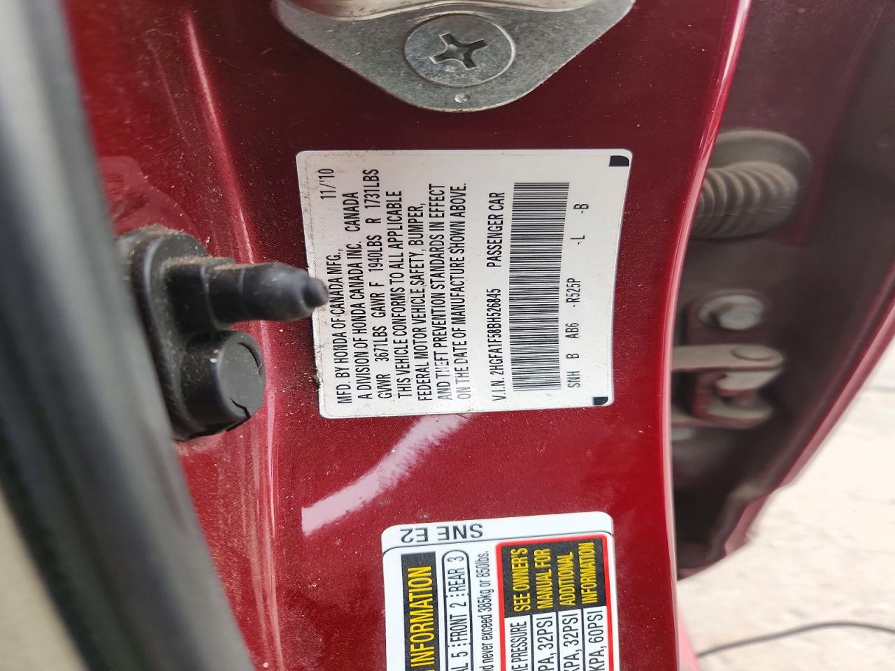 2011 Honda Civic Lx Burgundy vin: 2HGFA1F58BH526845