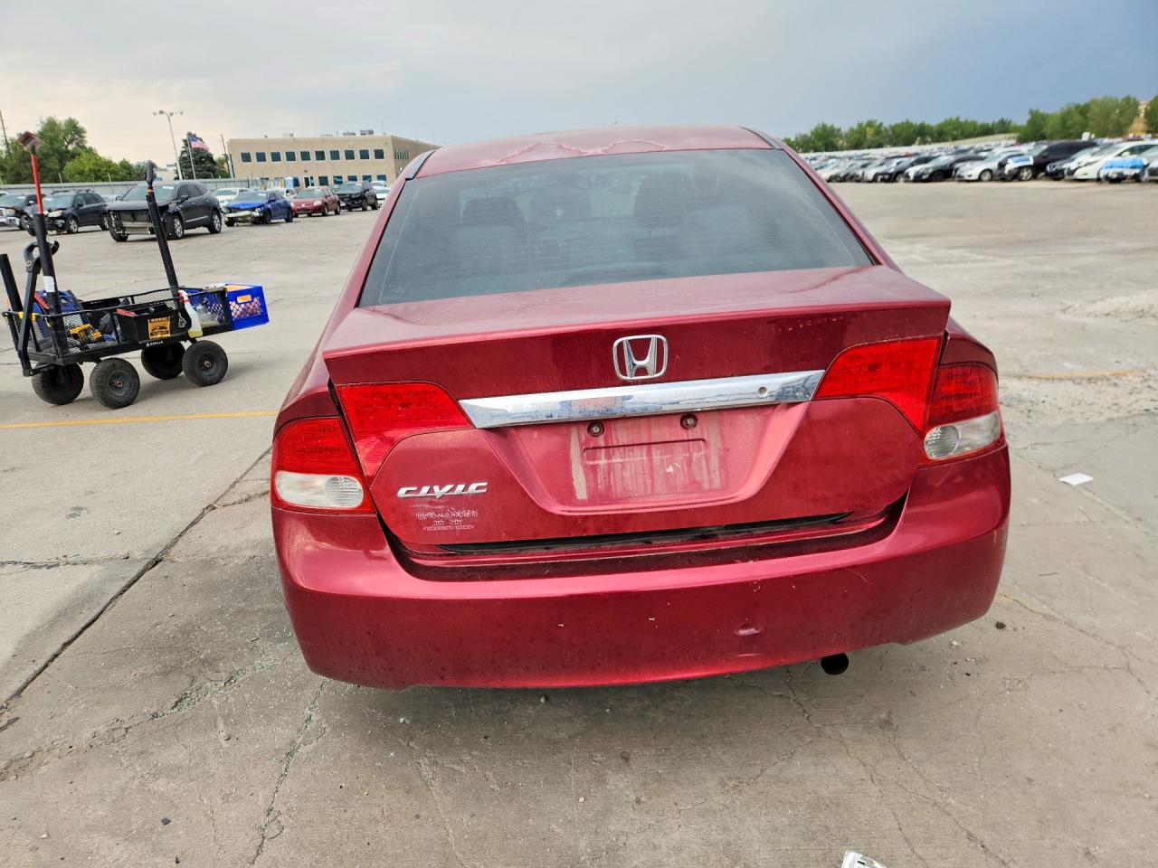 2011 Honda Civic Lx Burgundy vin: 2HGFA1F58BH526845