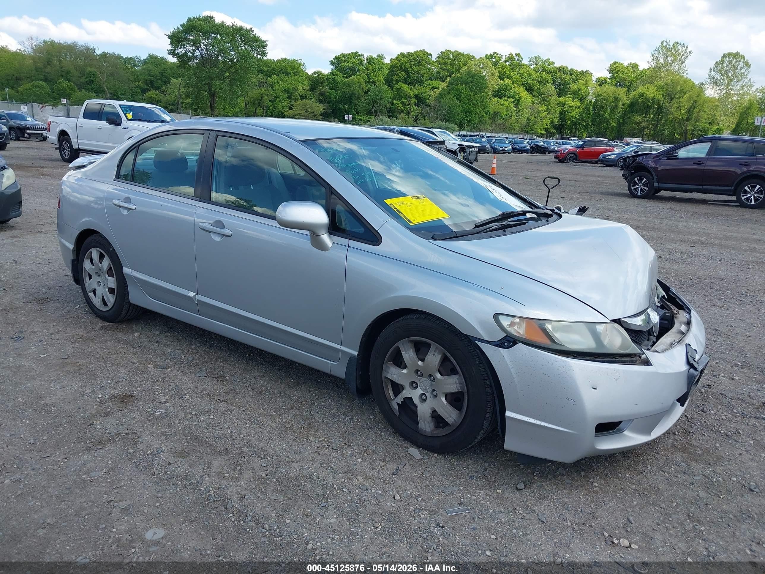 2011 Honda Civic Lx Серебряный vin: 2HGFA1F58BH532421