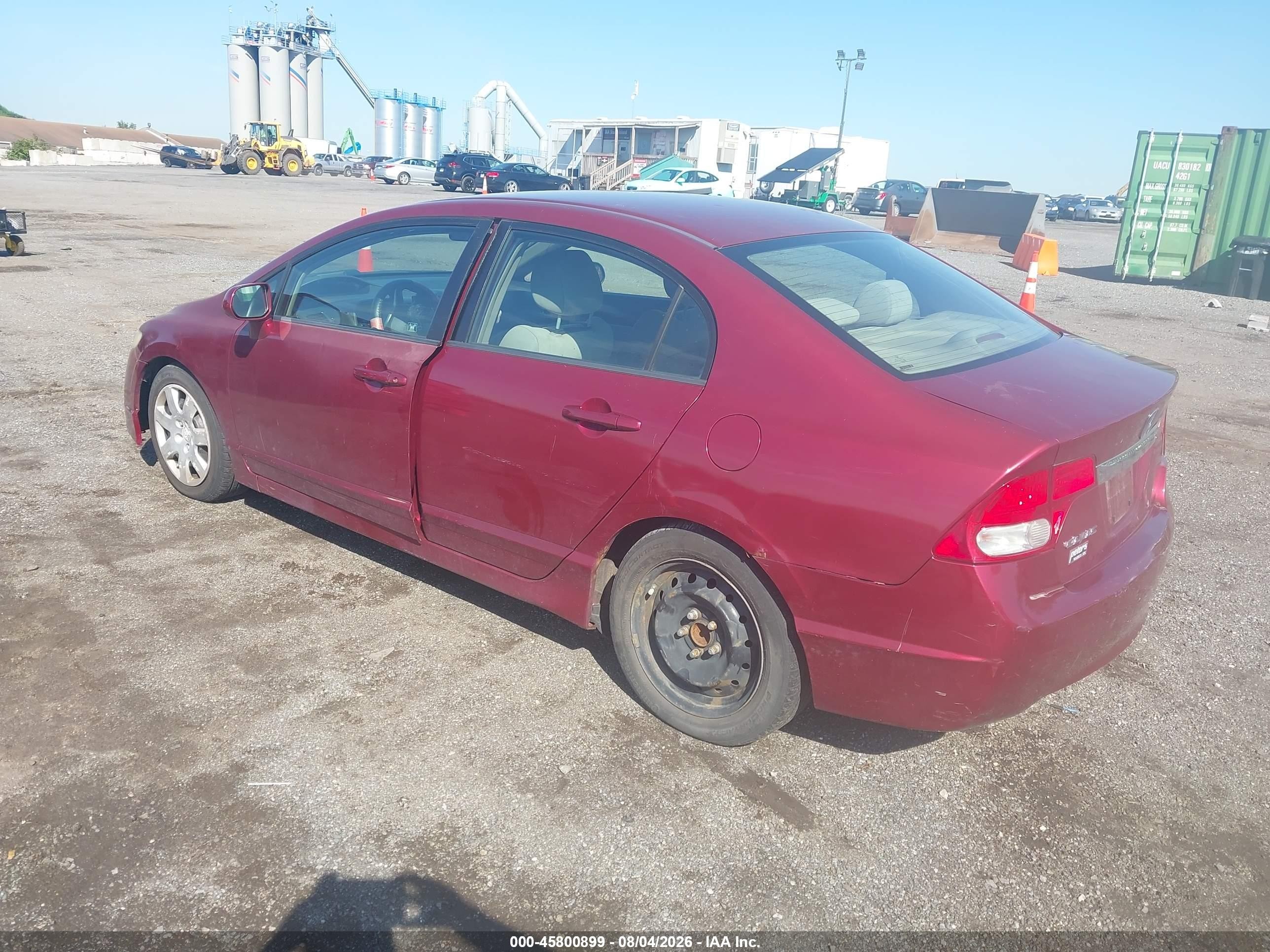 2011 Honda Civic Lx Red vin: 2HGFA1F58BH540289