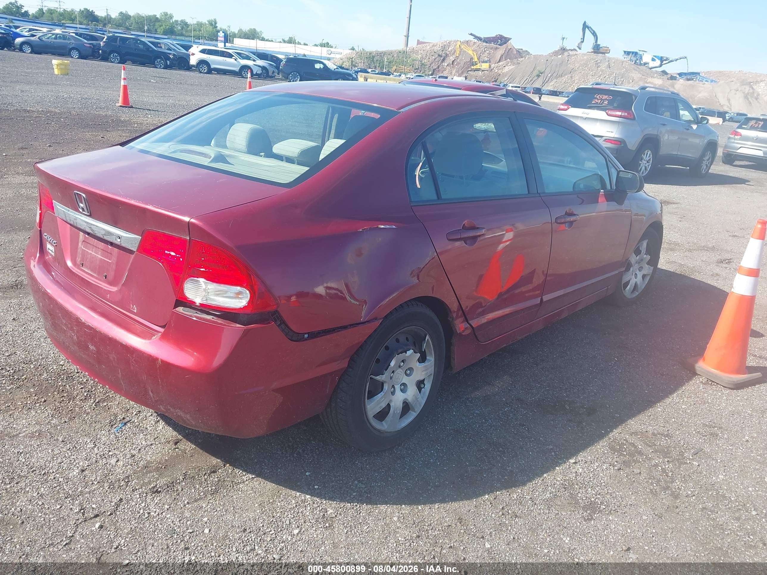 2011 Honda Civic Lx Red vin: 2HGFA1F58BH540289