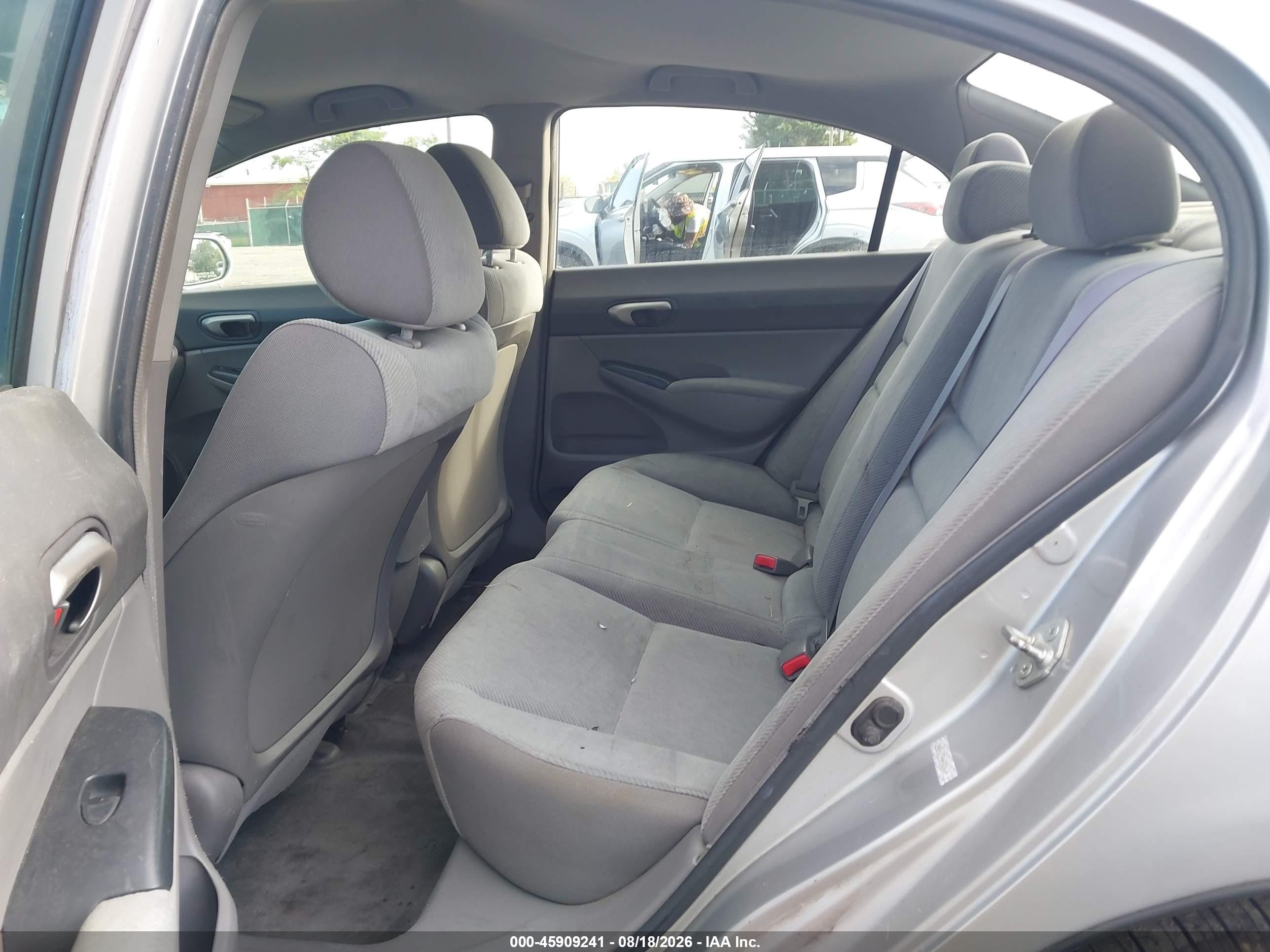 2010 Honda Civic Lx Silver vin: 2HGFA1F59AH323624