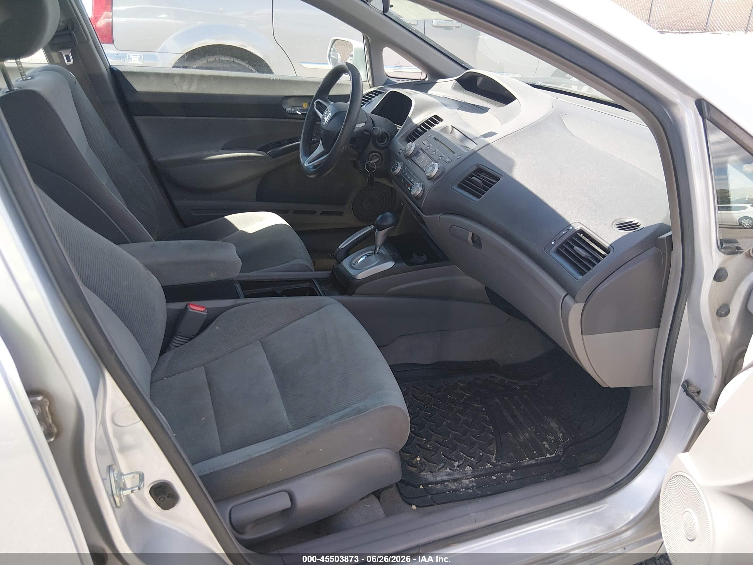 2010 Honda Civic Lx Silver vin: 2HGFA1F59AH538887