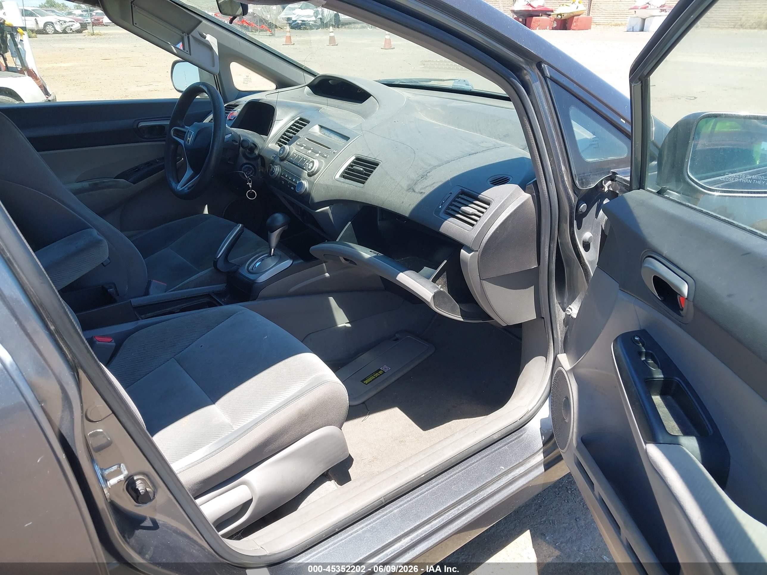 2011 Honda Civic Lx Gray vin: 2HGFA1F59BH300085