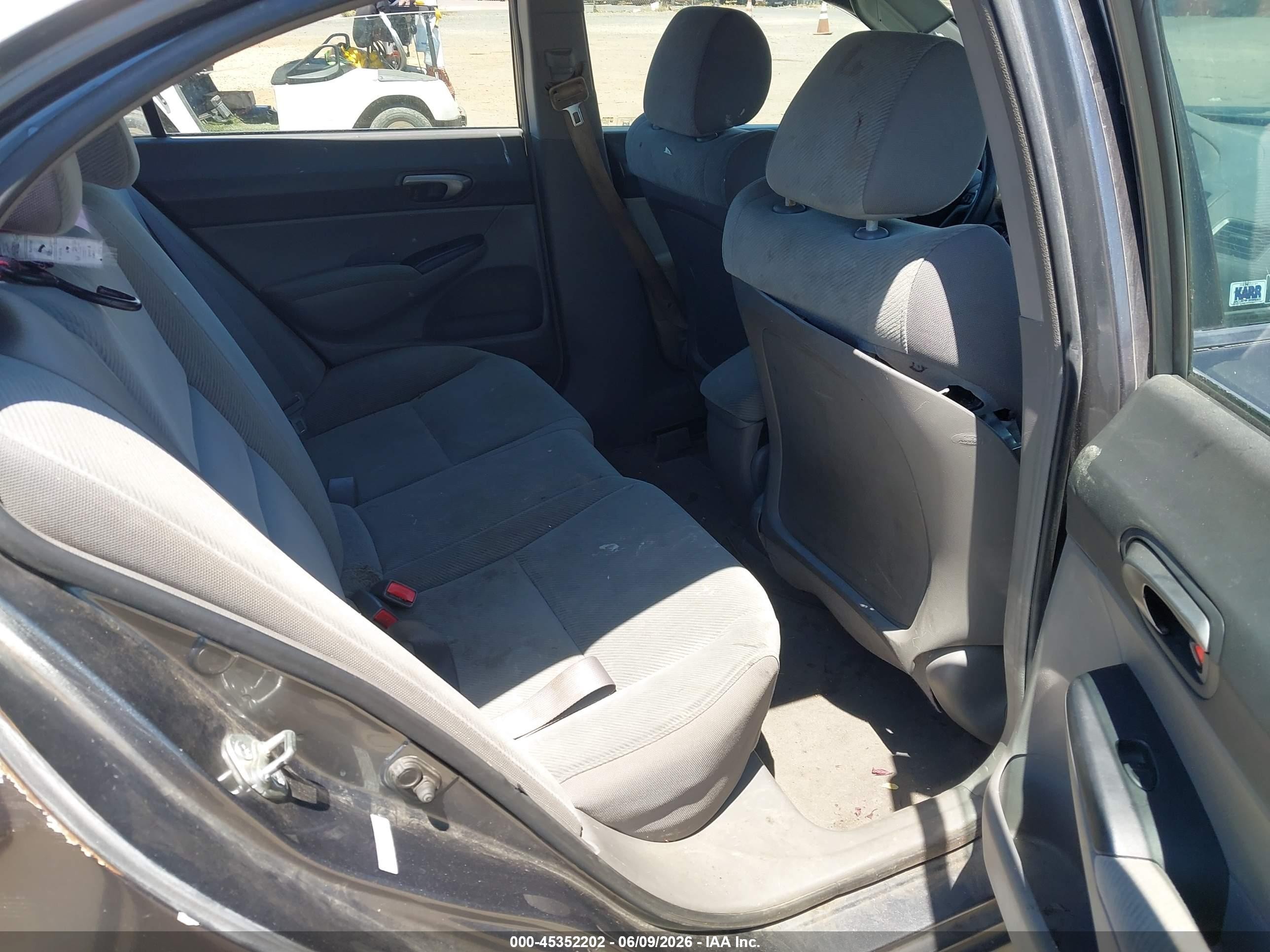 2011 Honda Civic Lx Gray vin: 2HGFA1F59BH300085