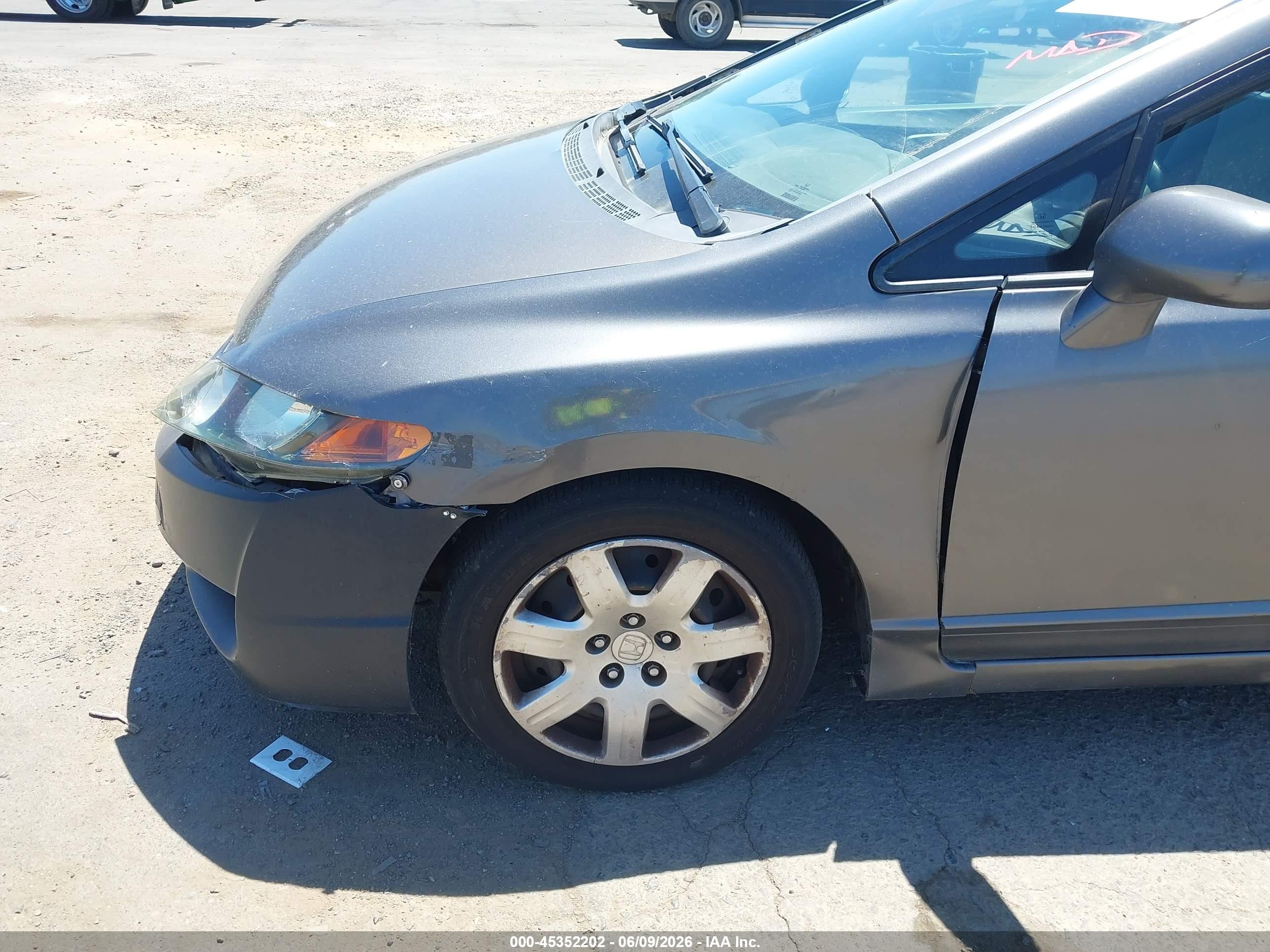 2011 Honda Civic Lx Gray vin: 2HGFA1F59BH300085