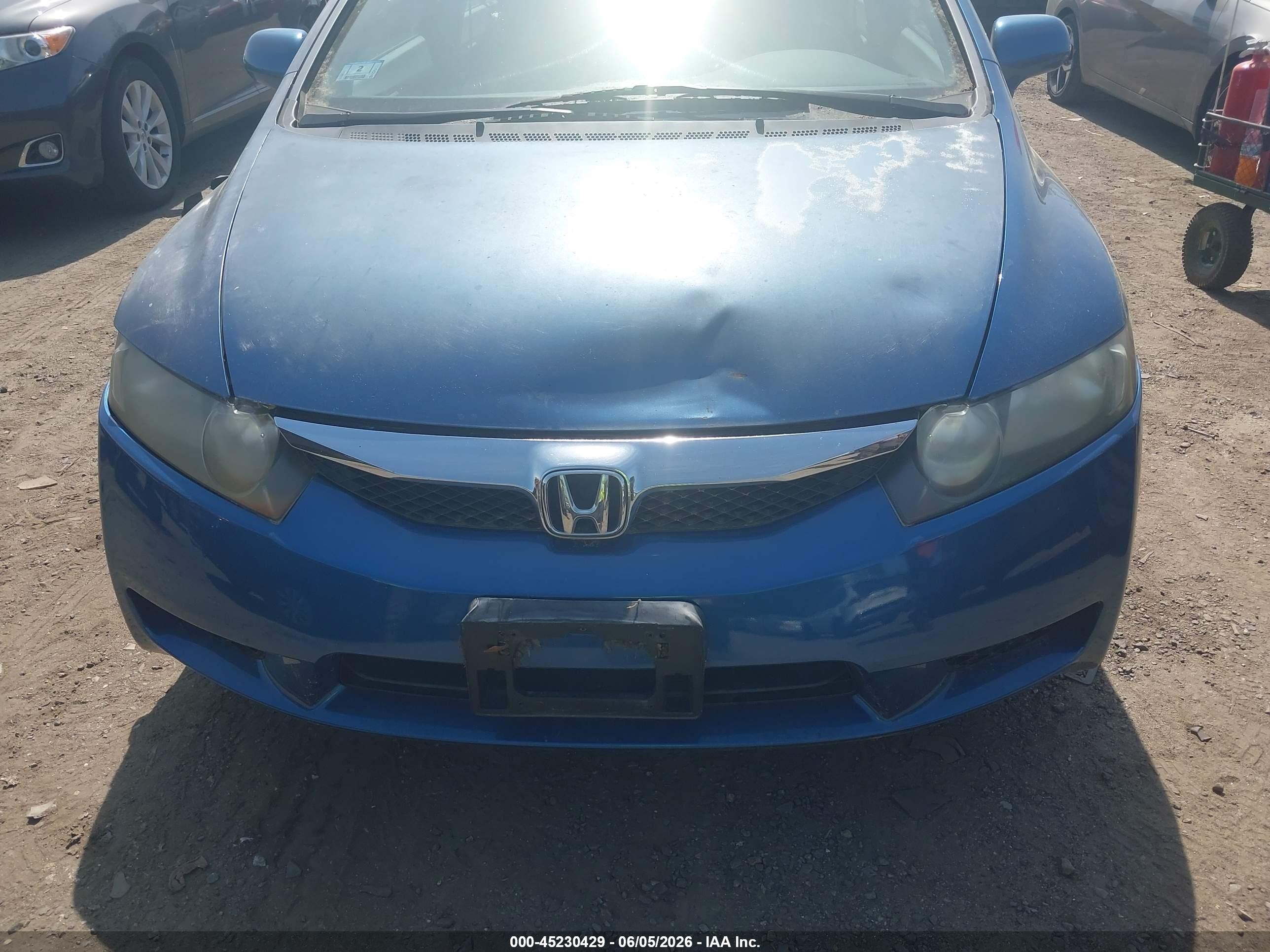 2011 Honda Civic Lx Blue vin: 2HGFA1F59BH519211