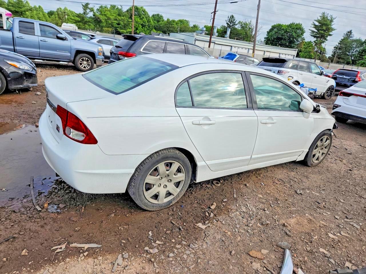 2011 Honda Civic Lx White vin: 2HGFA1F59BH527115