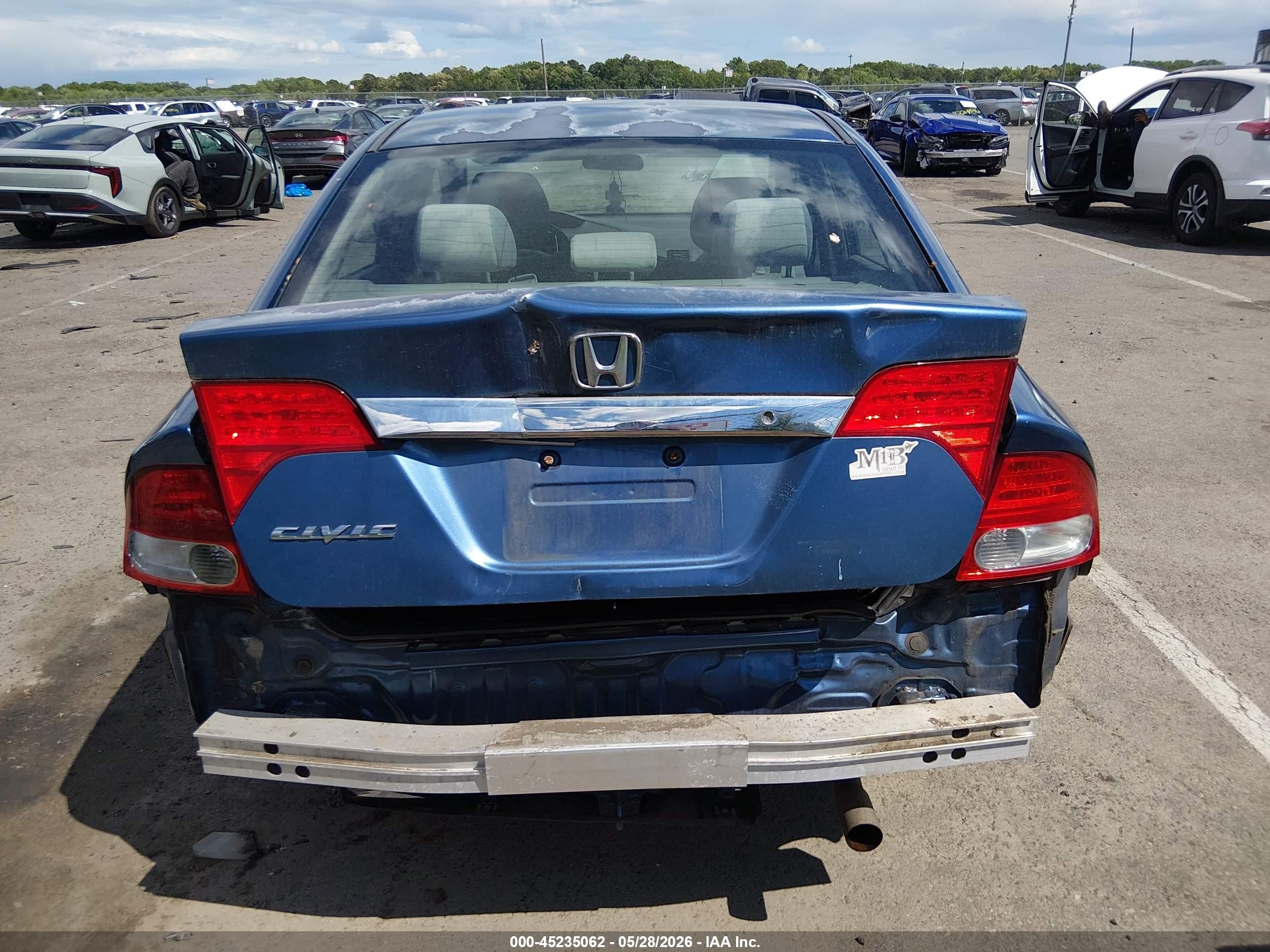 2011 Honda Civic Lx Blue vin: 2HGFA1F59BH528619