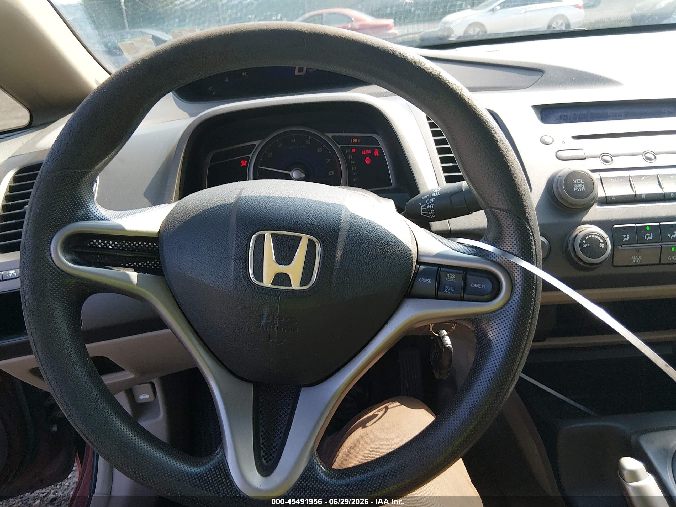 2011 Honda Civic Lx Red vin: 2HGFA1F59BH550376