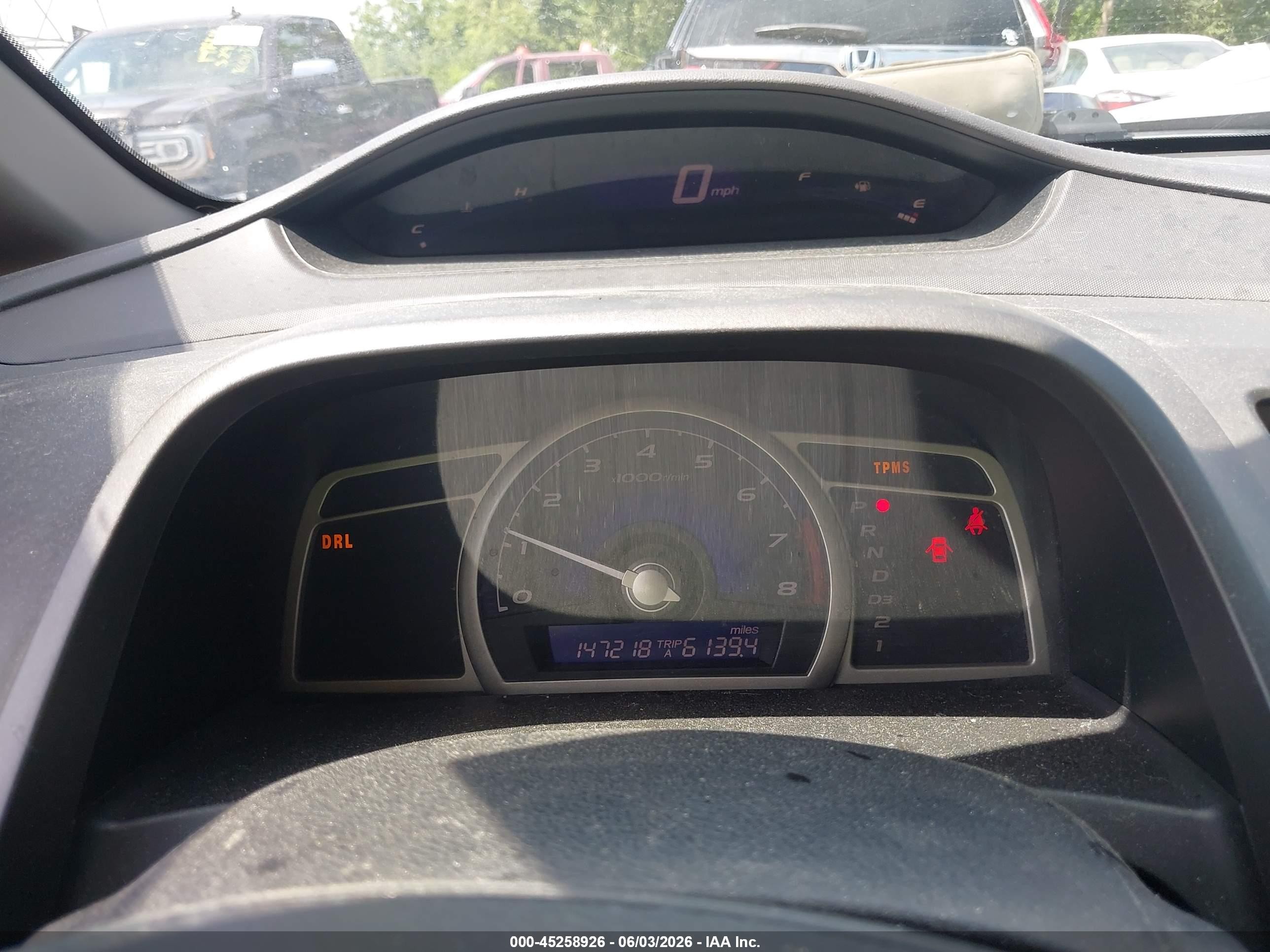 2010 Honda Civic Lx Silver vin: 2HGFA1F5XAH330081
