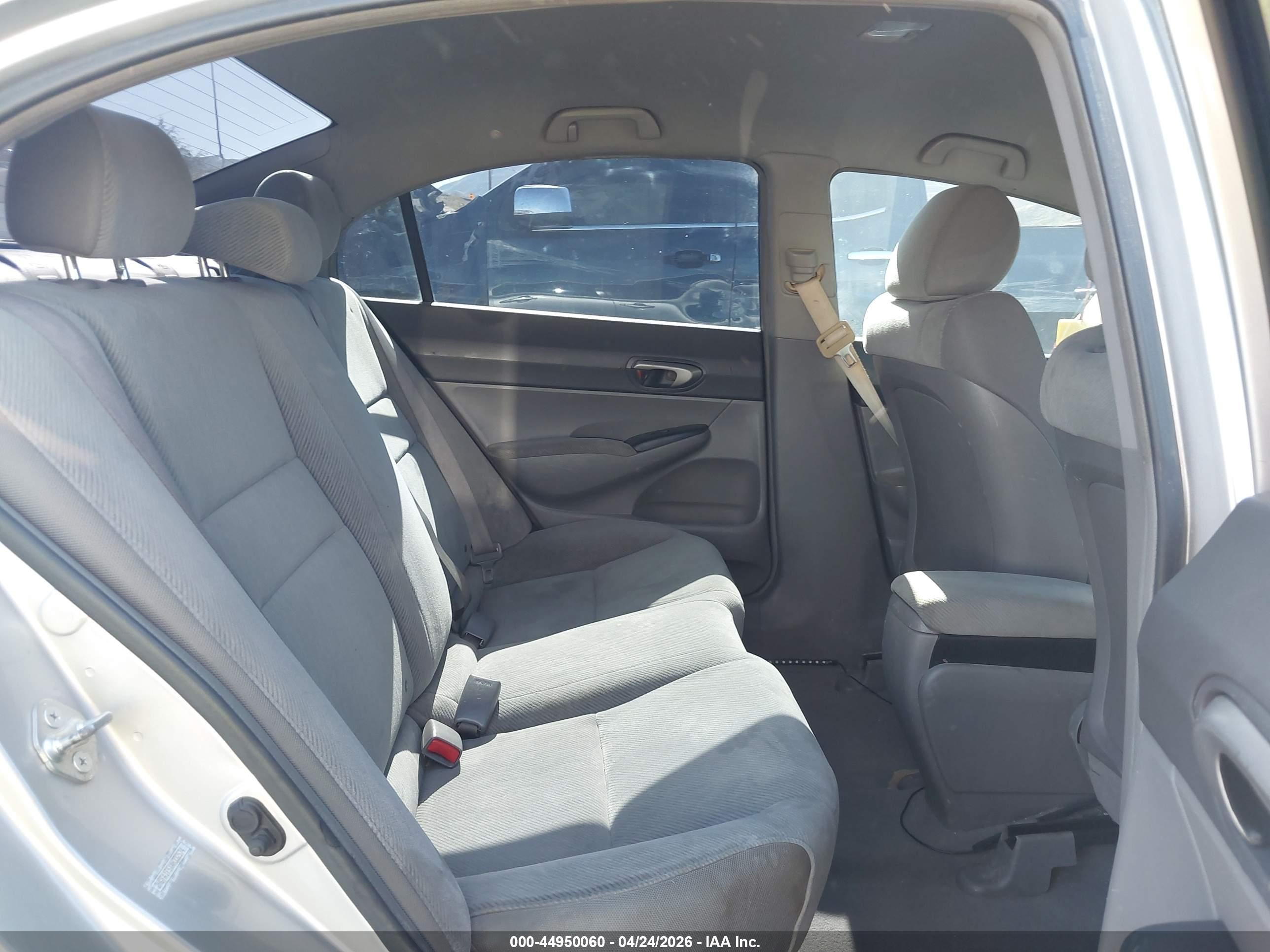 2010 Honda Civic Lx Silver vin: 2HGFA1F5XAH332574
