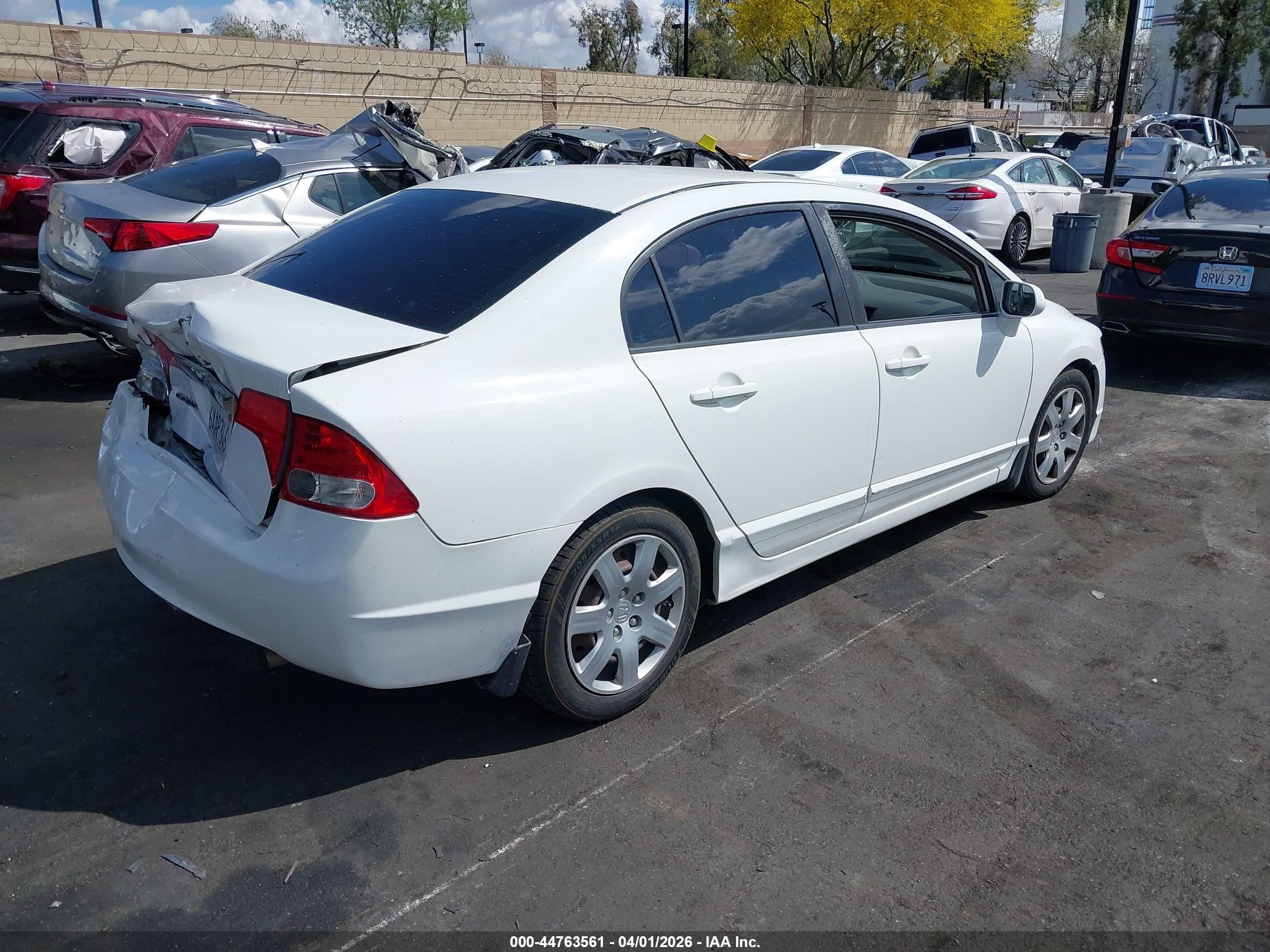2010 Honda Civic Lx White vin: 2HGFA1F5XAH565564