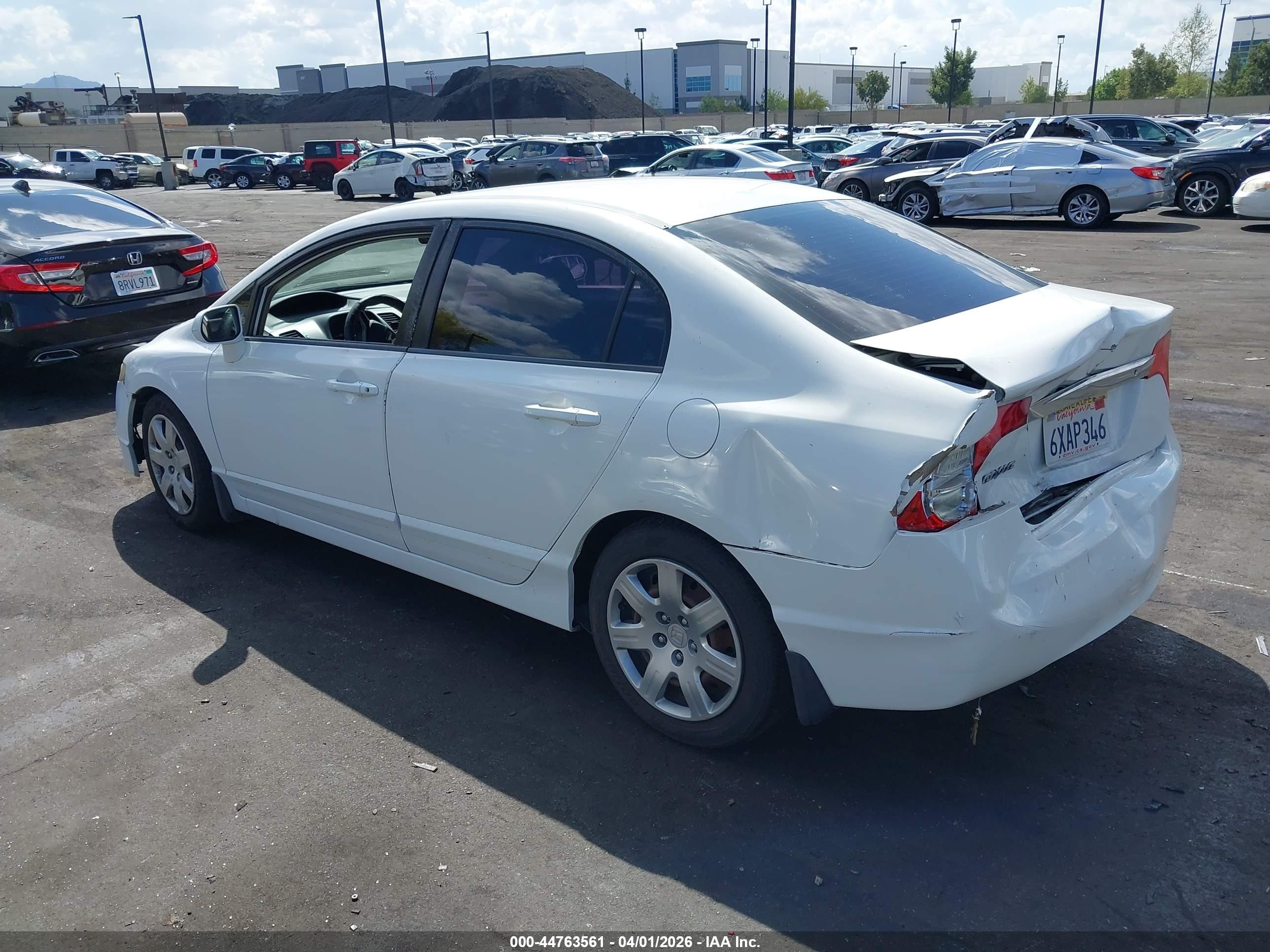 2010 Honda Civic Lx White vin: 2HGFA1F5XAH565564