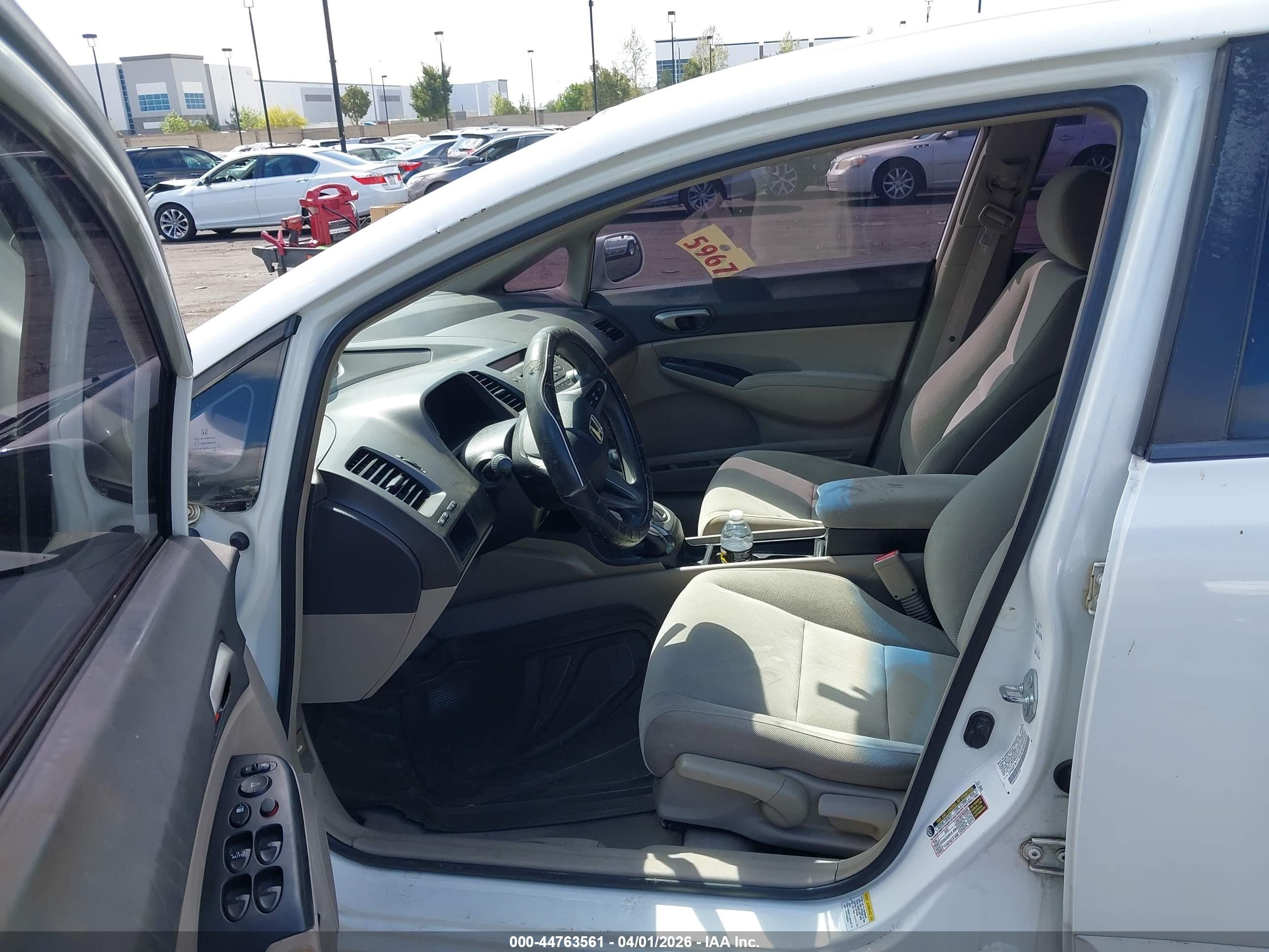 2010 Honda Civic Lx White vin: 2HGFA1F5XAH565564