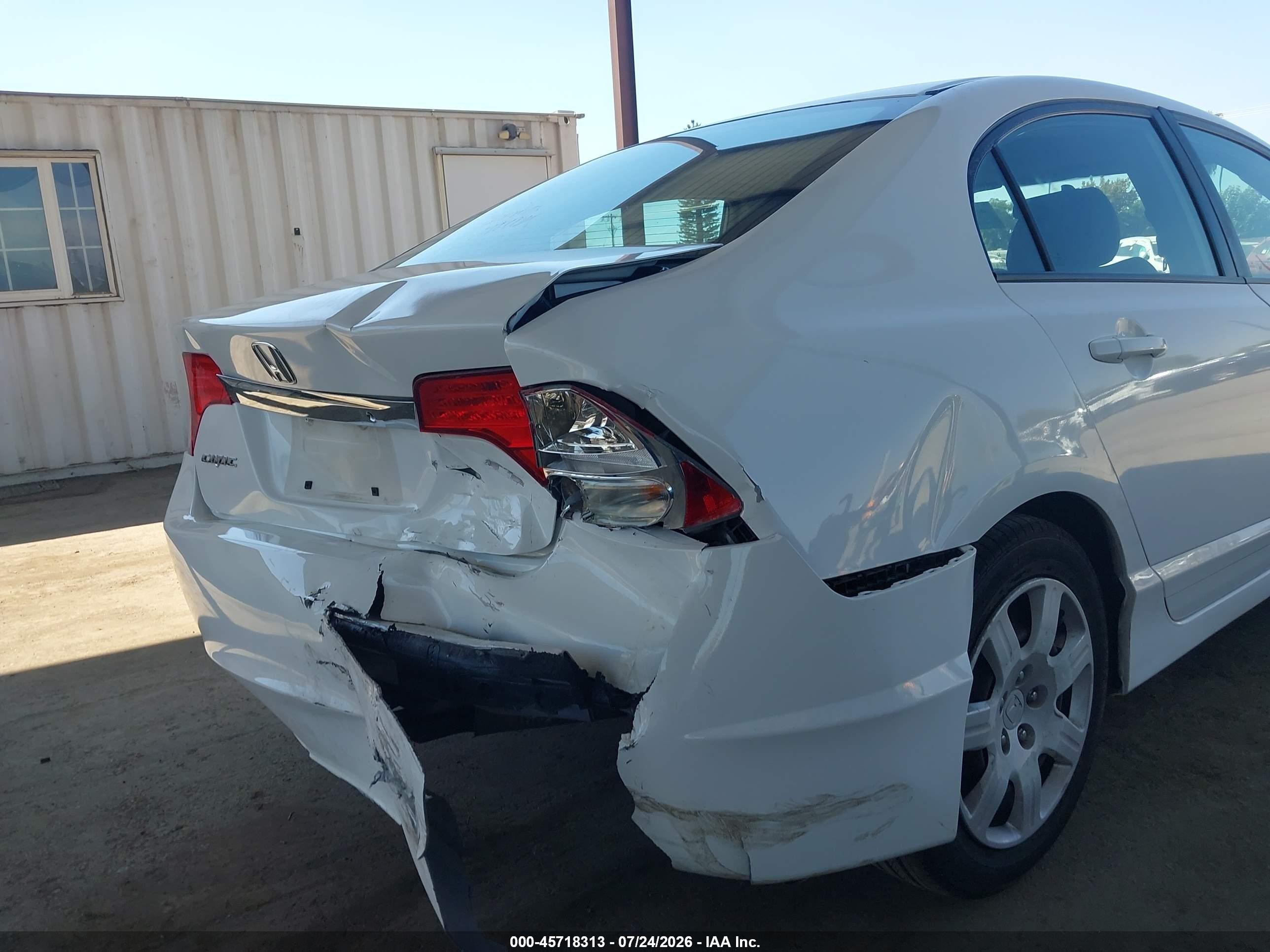 2010 Honda Civic Lx White vin: 2HGFA1F5XAH565774