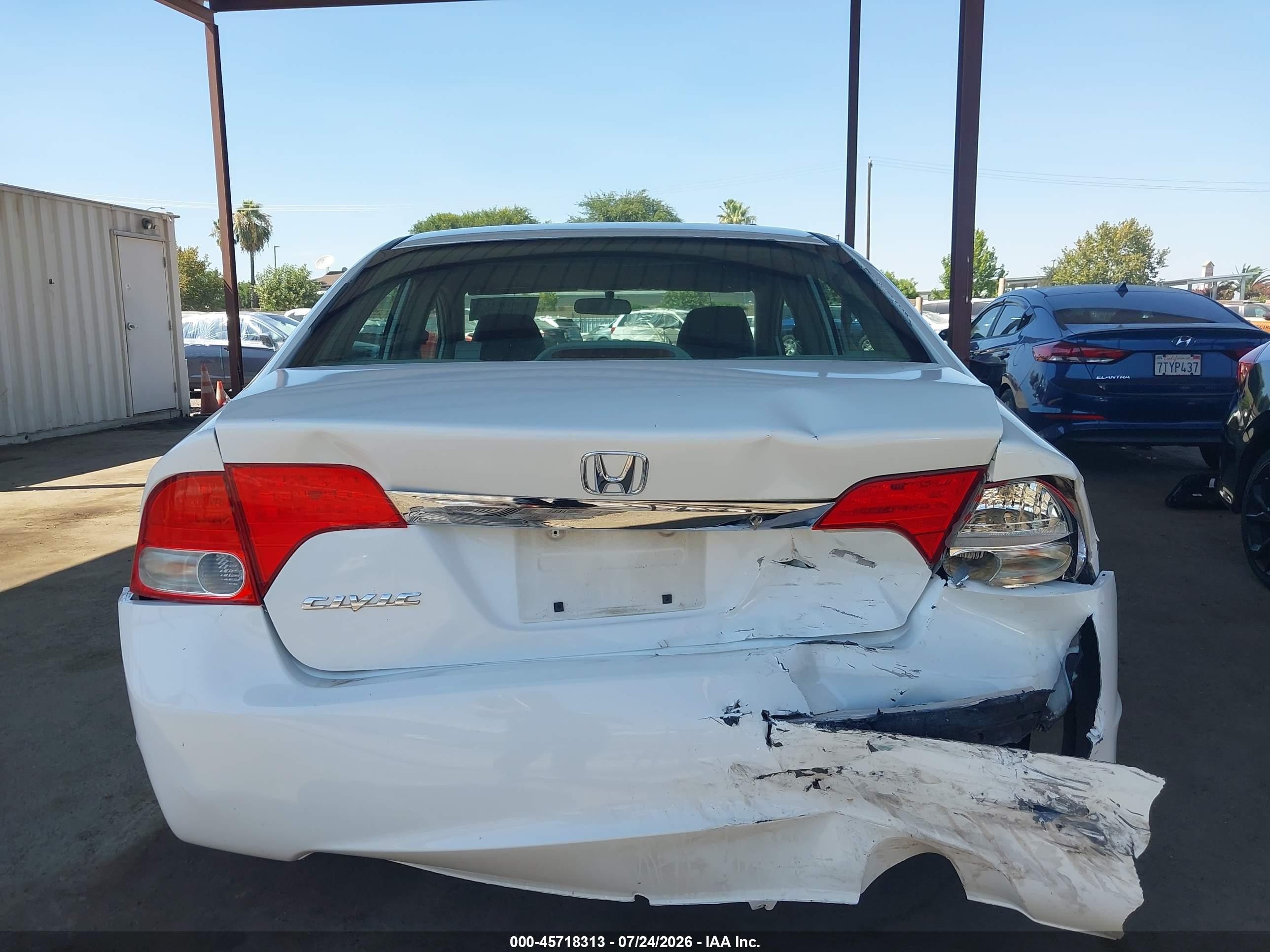 2010 Honda Civic Lx White vin: 2HGFA1F5XAH565774
