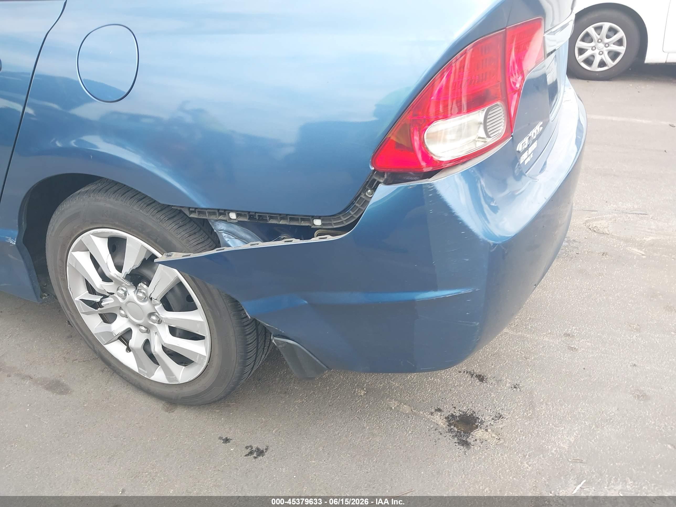 2011 Honda Civic Lx Blue vin: 2HGFA1F5XBH508766