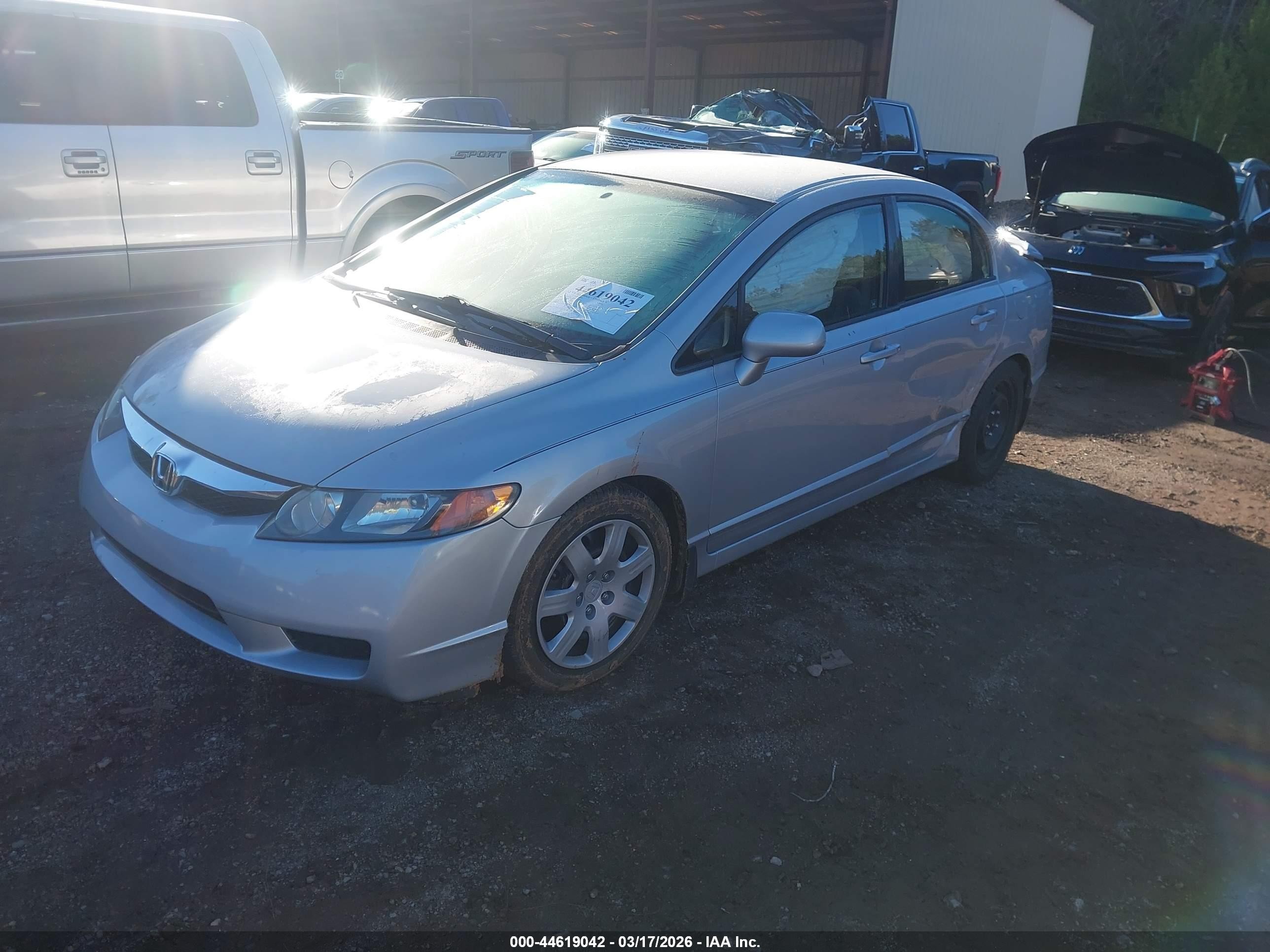 2011 Honda Civic Lx Silver vin: 2HGFA1F5XBH510761