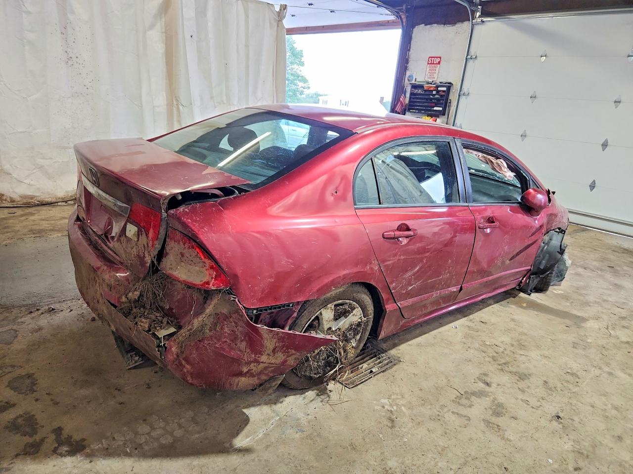 2011 Honda Civic Lx-s Burgundy vin: 2HGFA1F60BH547228