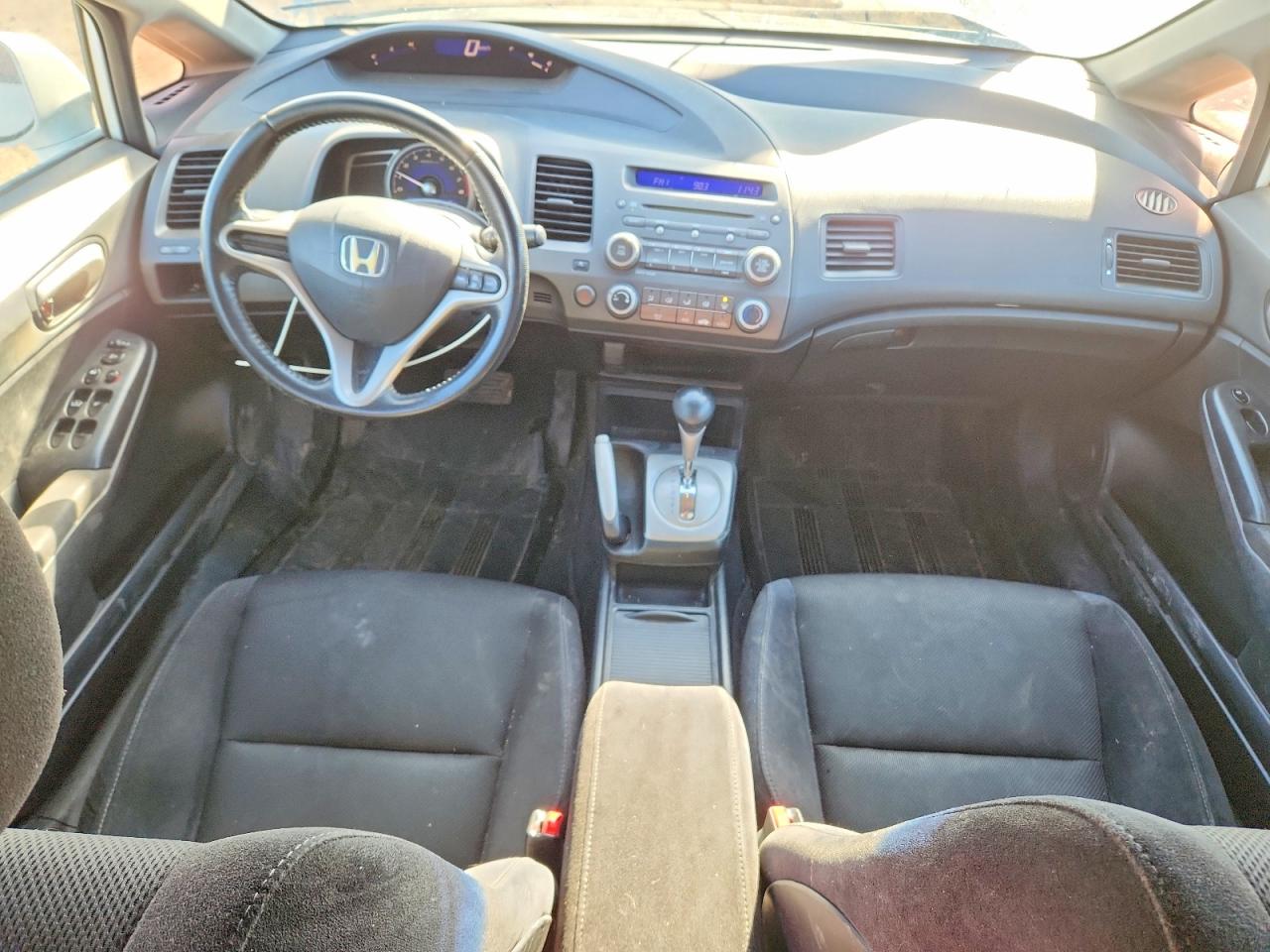 2010 Honda Civic Lx-s 4dr White vin: 2HGFA1F65AH002270