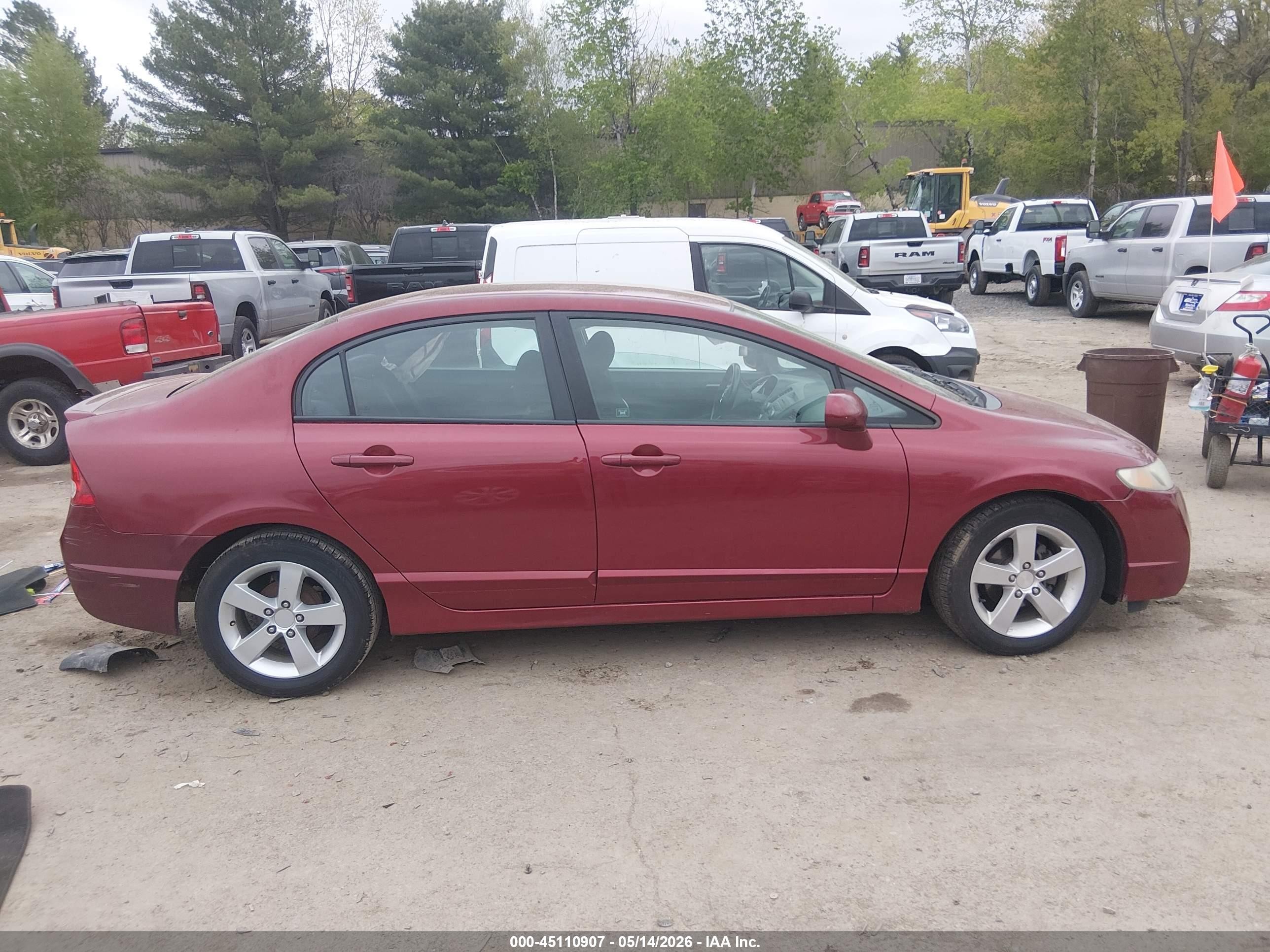 2010 Honda Civic Lx-s Red vin: 2HGFA1F66AH524096