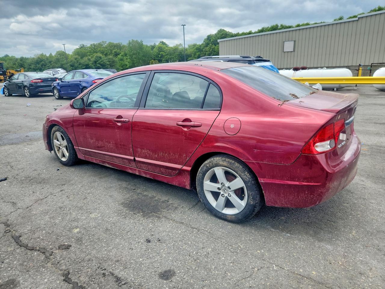 2011 Honda Civic Lx-s Red vin: 2HGFA1F68BH549745