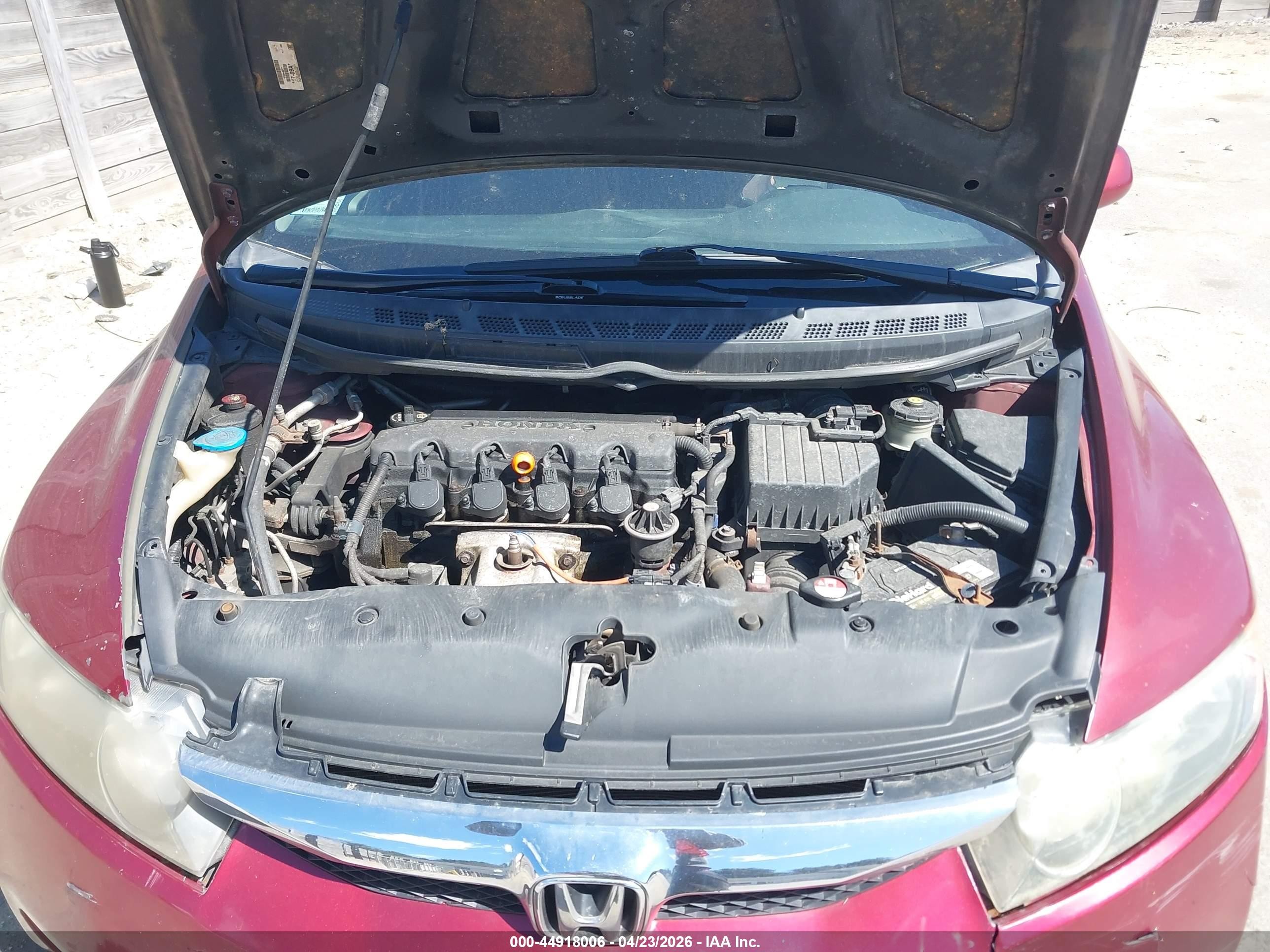 2011 Honda Civic Lx-s Красный vin: 2HGFA1F69BH528175