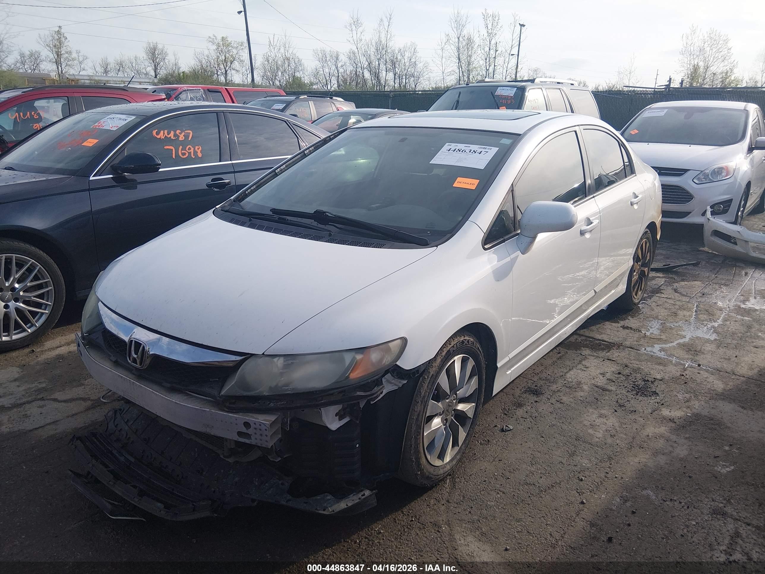 2011 Honda Civic Ex White vin: 2HGFA1F80BH501397