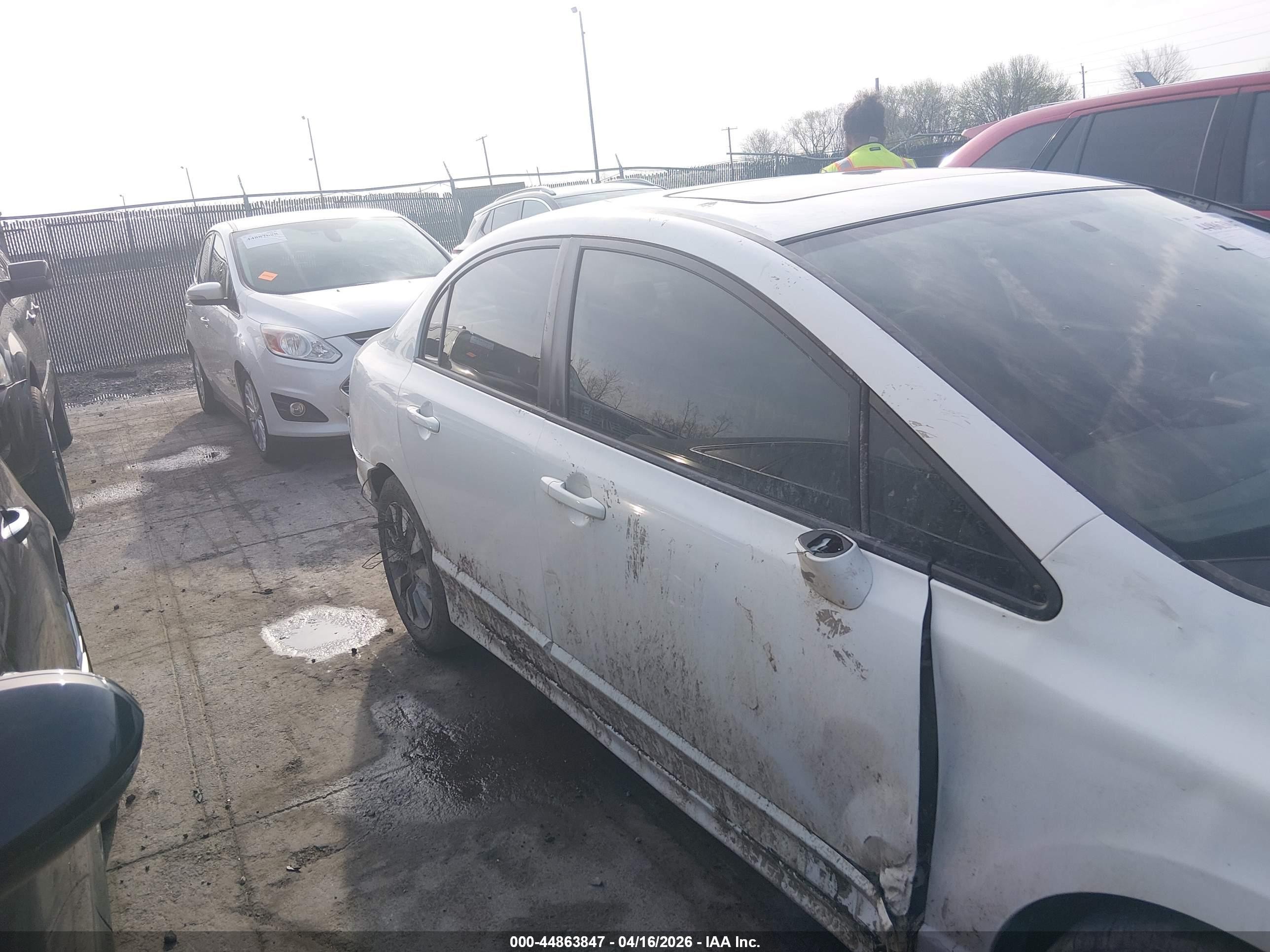 2011 Honda Civic Ex White vin: 2HGFA1F80BH501397