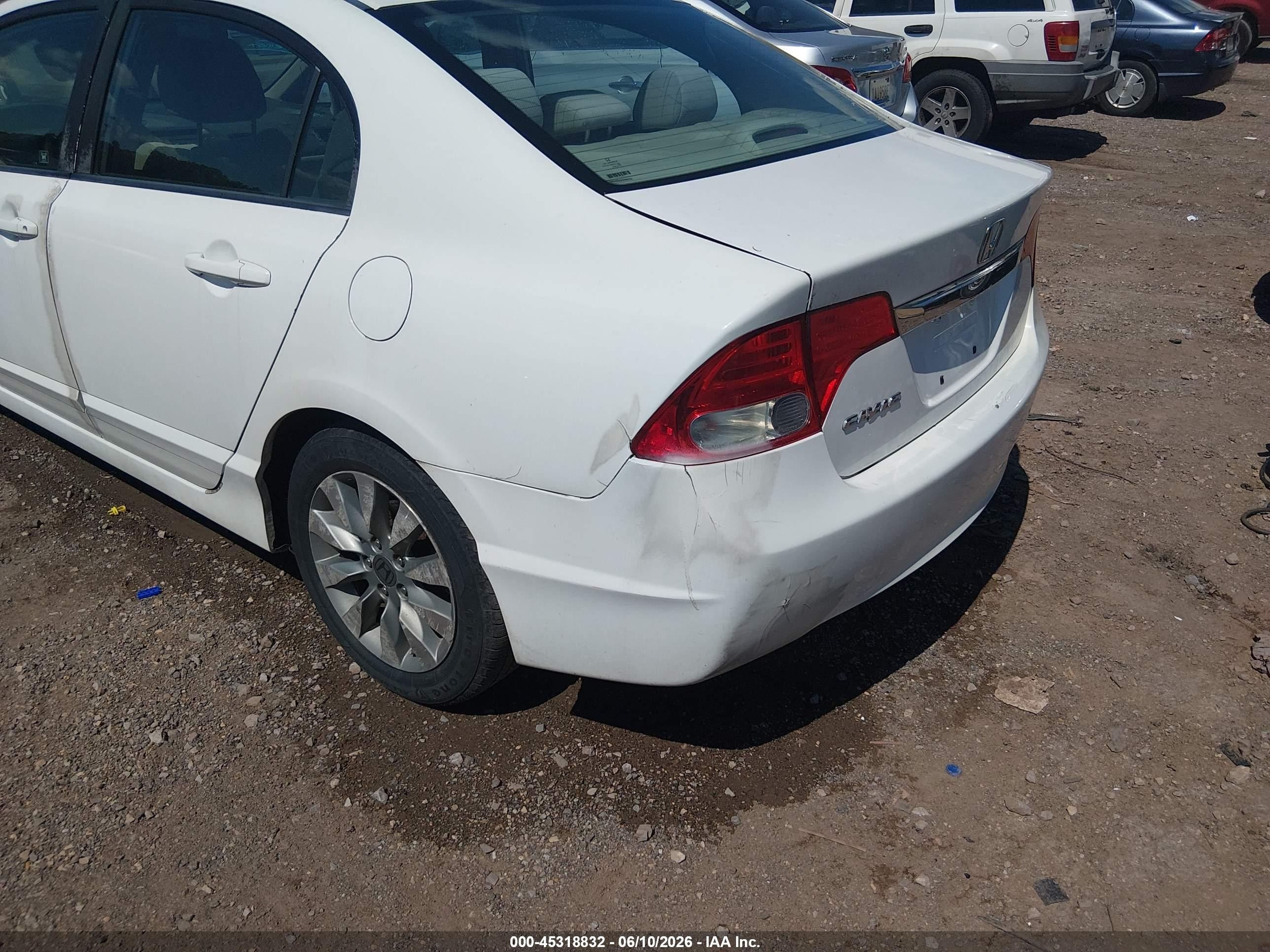 2011 Honda Civic Ex White vin: 2HGFA1F8XBH525755