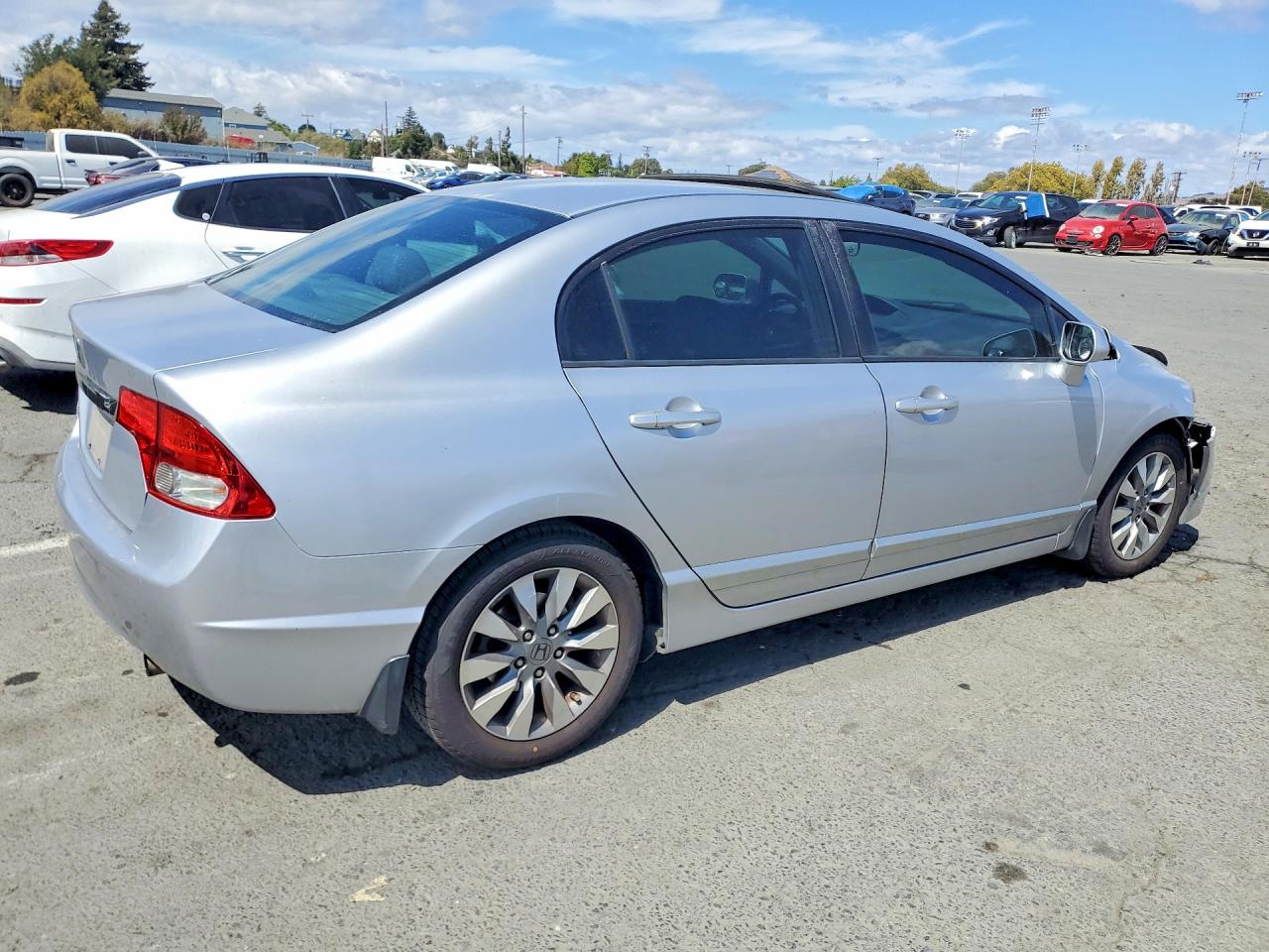 2011 Honda Civic Exl Серебряный vin: 2HGFA1F98BH521518