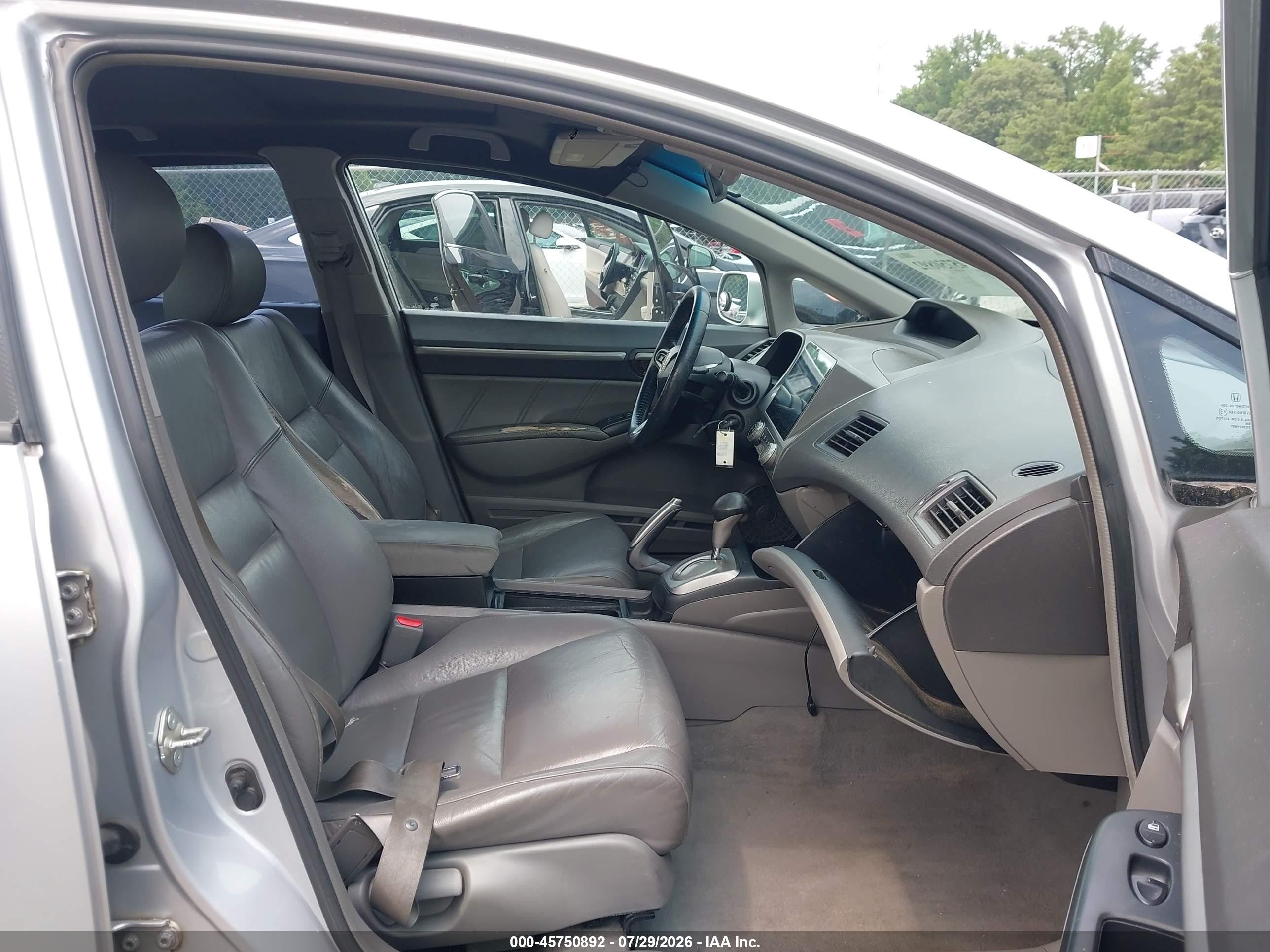 2011 Honda Civic Ex-l Серебряный vin: 2HGFA1F99BH502508