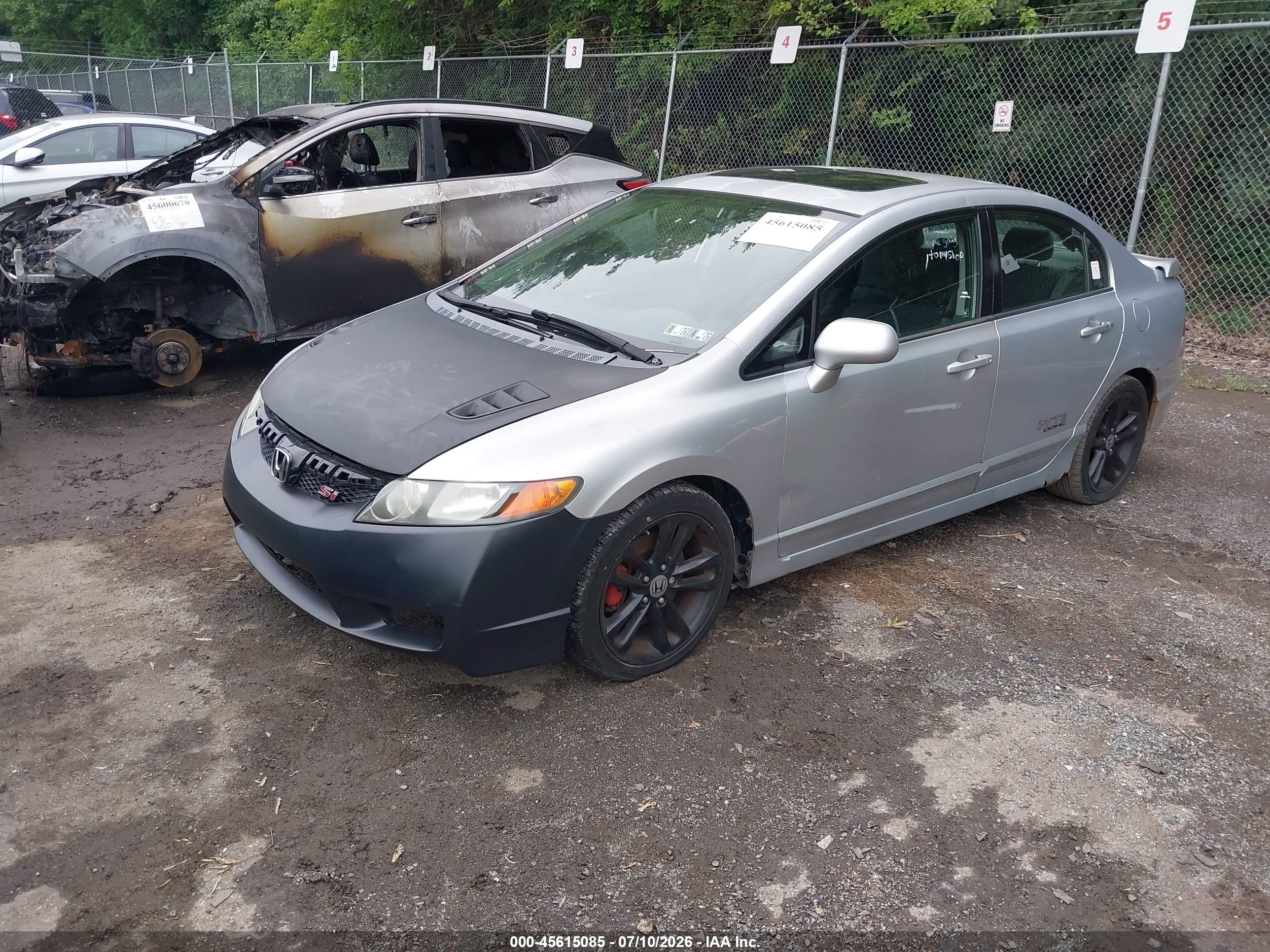 2007 Honda Civic Si Серебряный vin: 2HGFA55587H708027