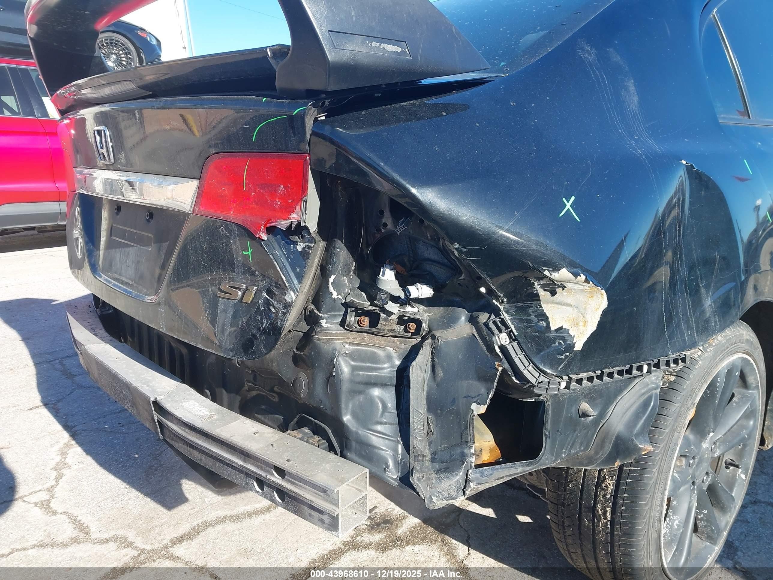 2010 Honda Civic Sdn Si Черный vin: 2HGFA5E56AH702217