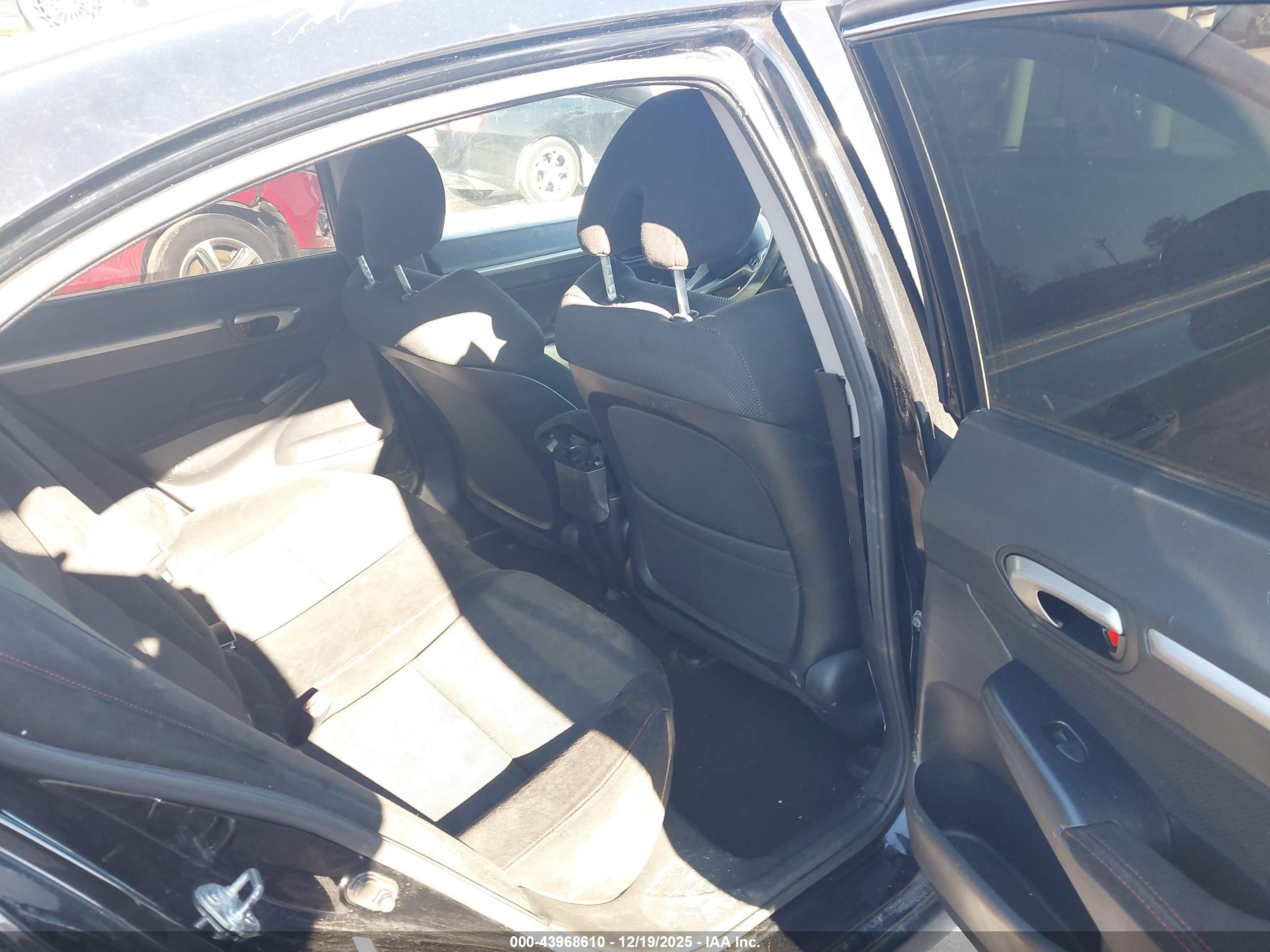 2010 Honda Civic Sdn Si Черный vin: 2HGFA5E56AH702217