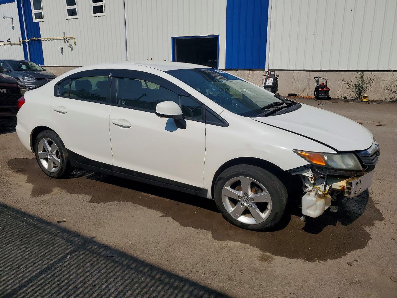 2012 Honda Civic Lx White vin: 2HGFB2E44CH041230