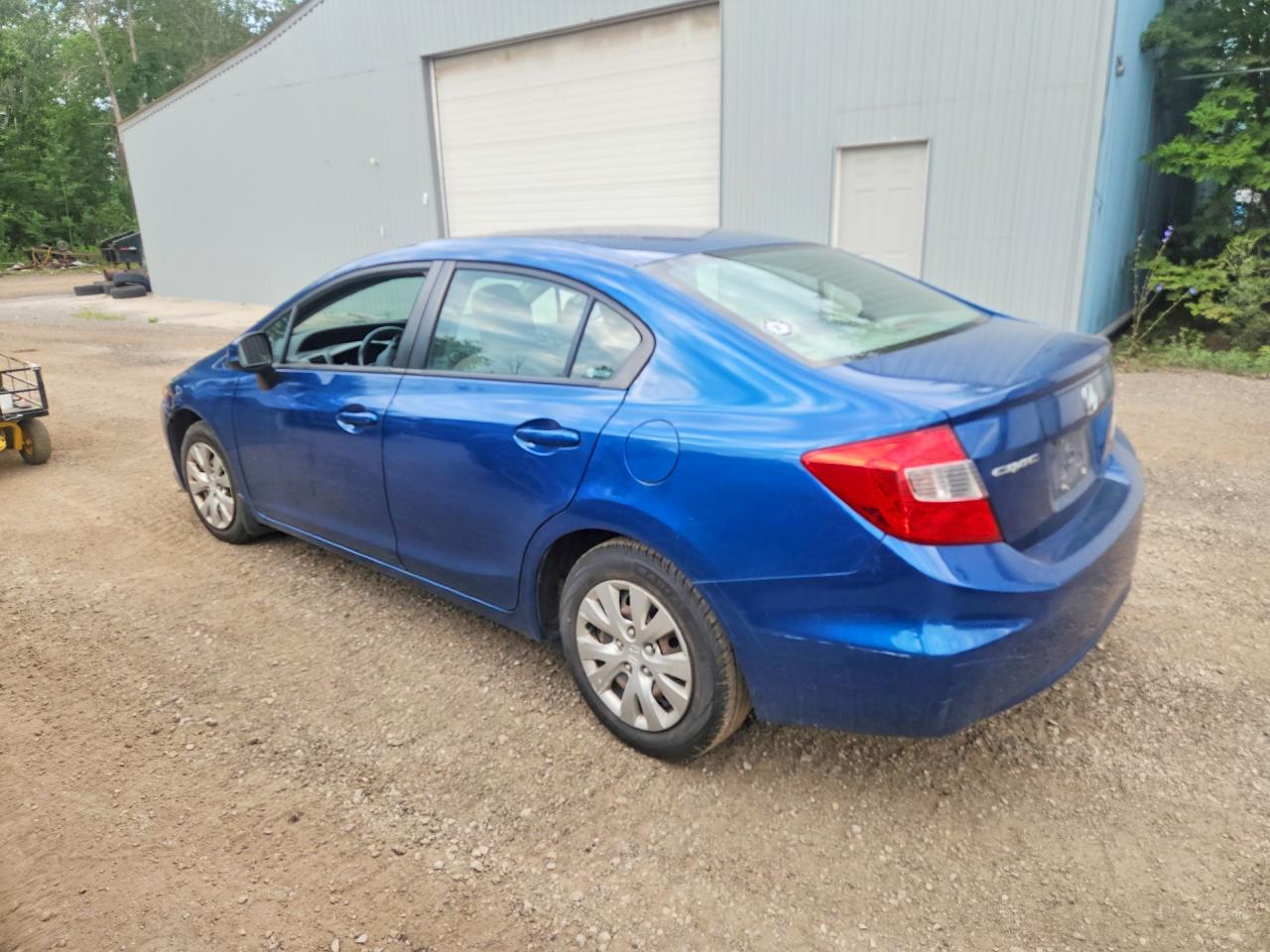 2012 Honda Civic Lx Blue vin: 2HGFB2E49CH024374