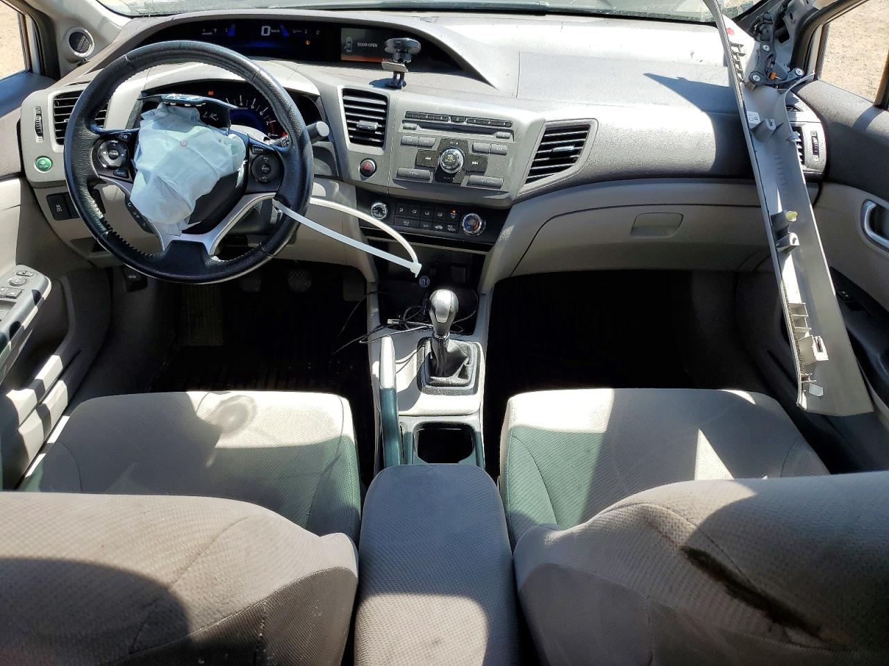 2012 Honda Civic Lx Silver vin: 2HGFB2E50CH013952