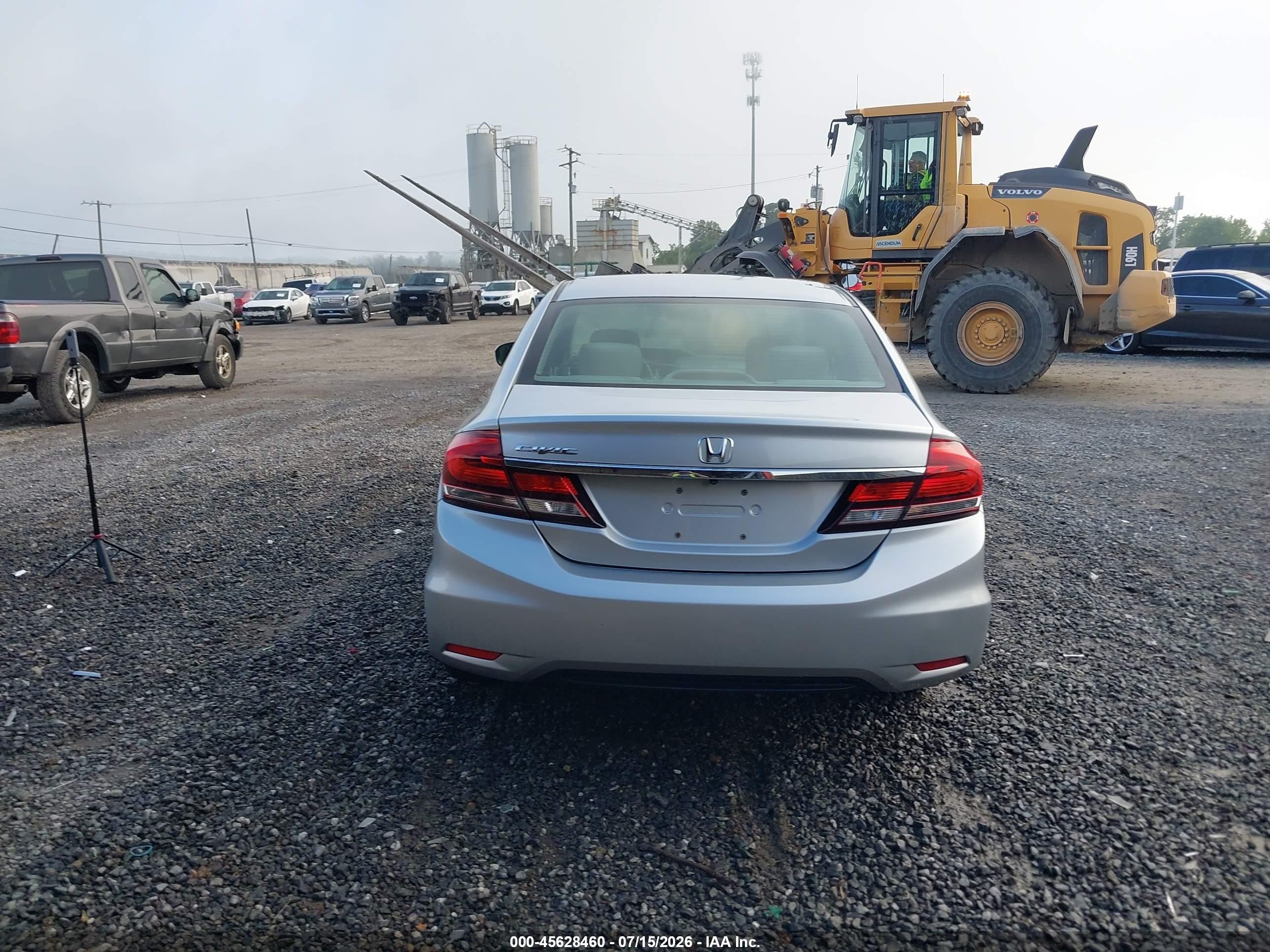 2015 Honda Civic Lx Silver vin: 2HGFB2E52FH510053