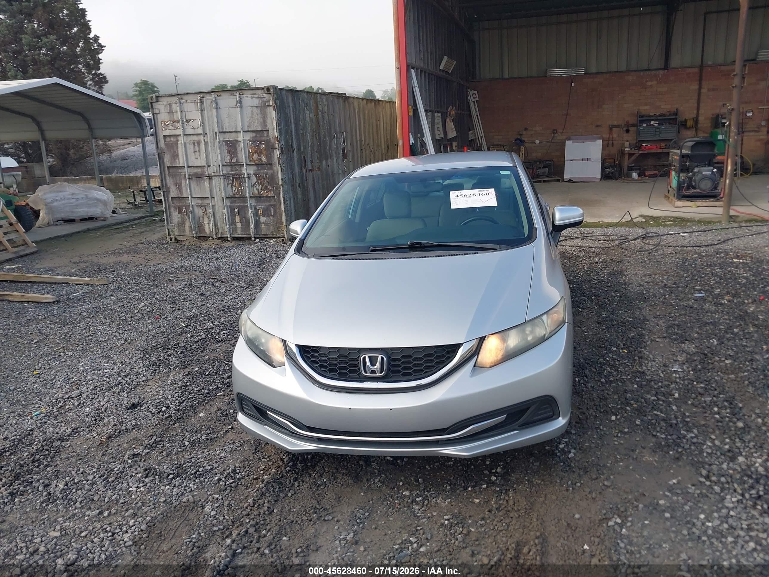 2015 Honda Civic Lx Silver vin: 2HGFB2E52FH510053