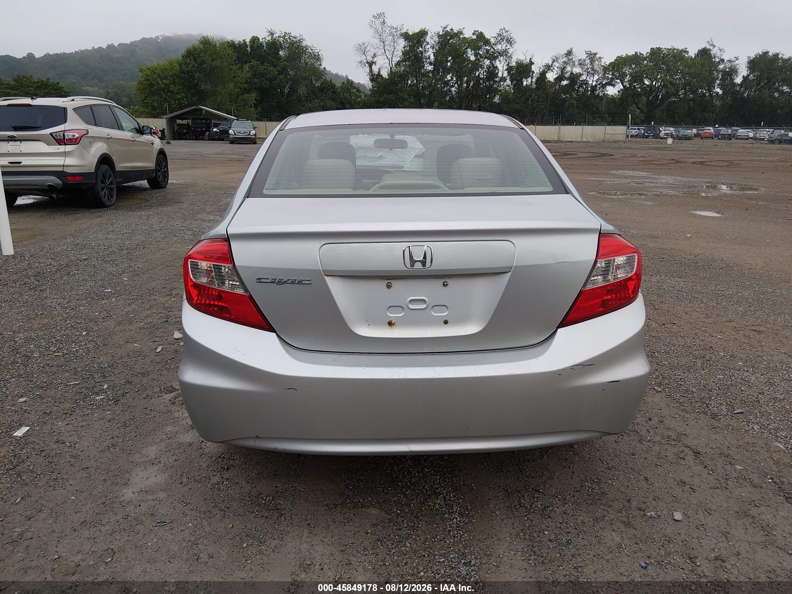 2012 Honda Civic Lx Silver vin: 2HGFB2E53CH530534