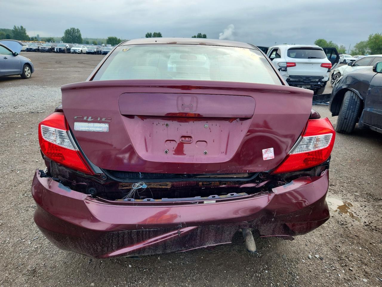 2012 Honda Civic Burgundy vin: 2HGFB2F42CH026255
