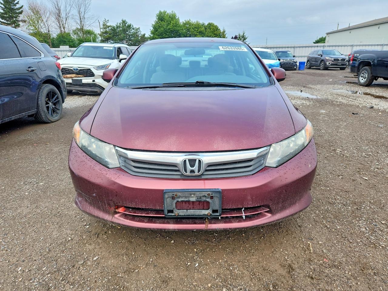 2012 Honda Civic Burgundy vin: 2HGFB2F42CH026255