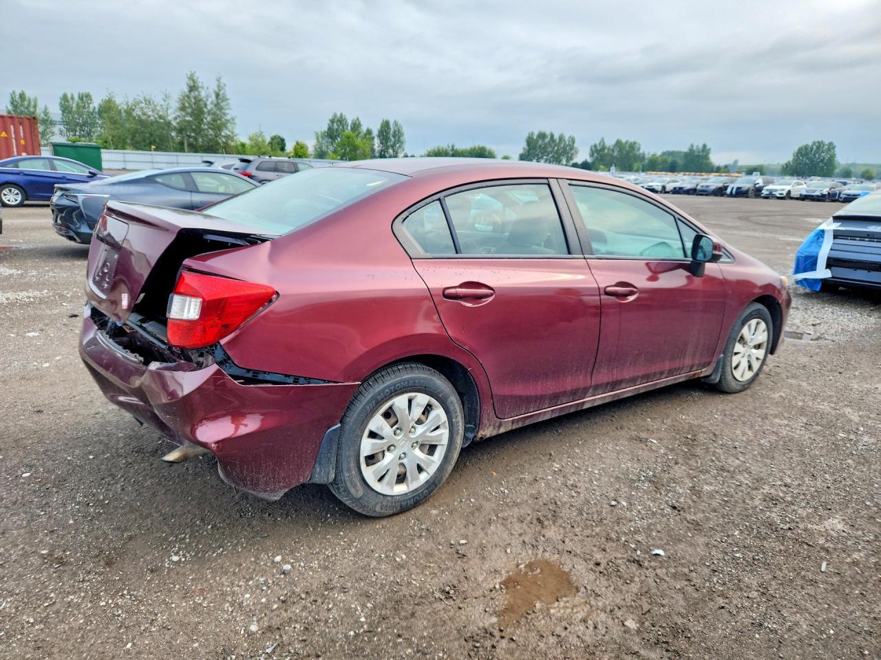 2012 Honda Civic Burgundy vin: 2HGFB2F42CH026255