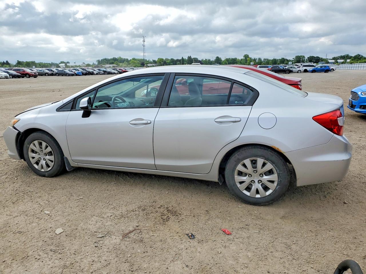 2012 Honda Civic Серебряный vin: 2HGFB2F43CH100234