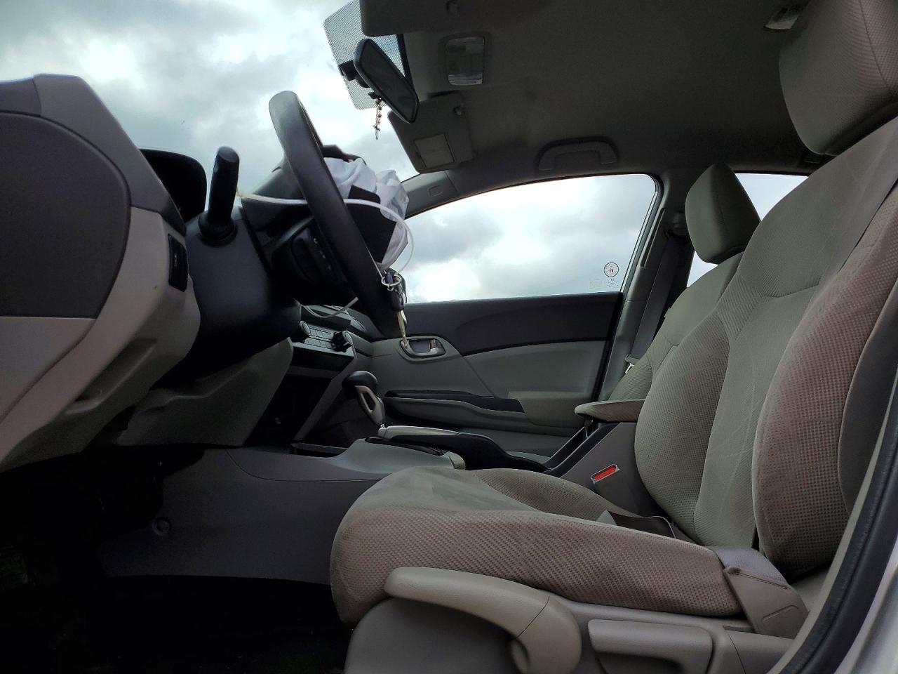 2012 Honda Civic Серебряный vin: 2HGFB2F43CH100234