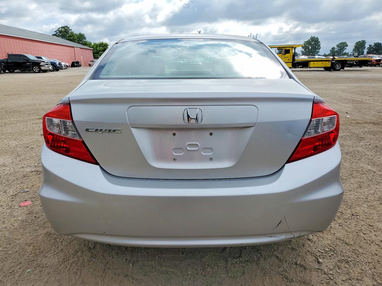 2012 Honda Civic Серебряный vin: 2HGFB2F43CH100234