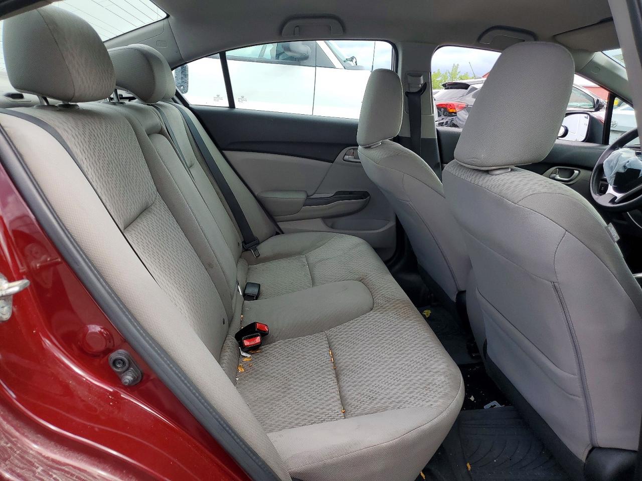 2015 Honda Civic Lx Burgundy vin: 2HGFB2F44FH030148
